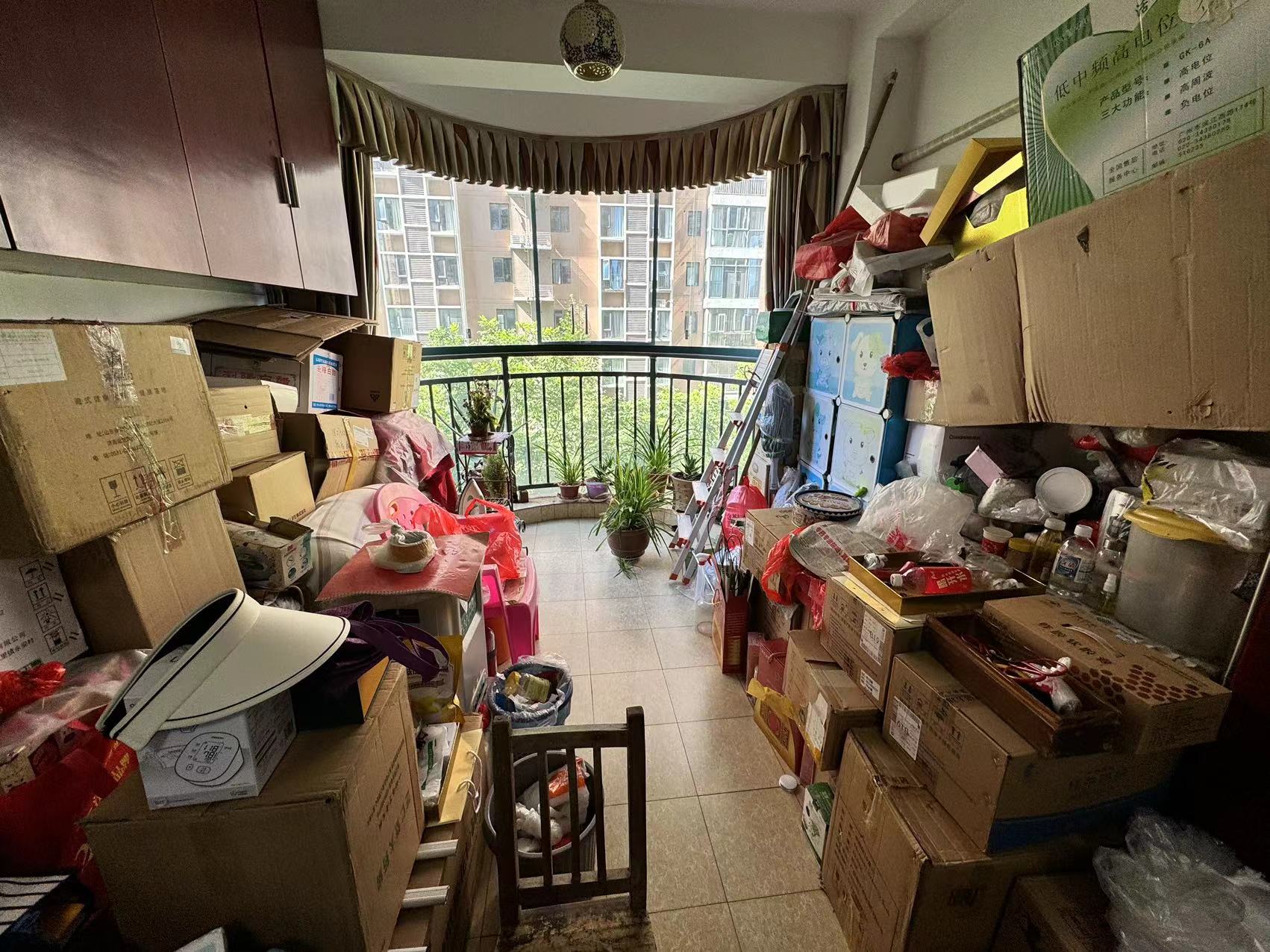 庐山春天一期桃李苑  3室2厅2卫    65.0万 庐山春天一期桃李苑  3室2厅2卫    65.0万室内图