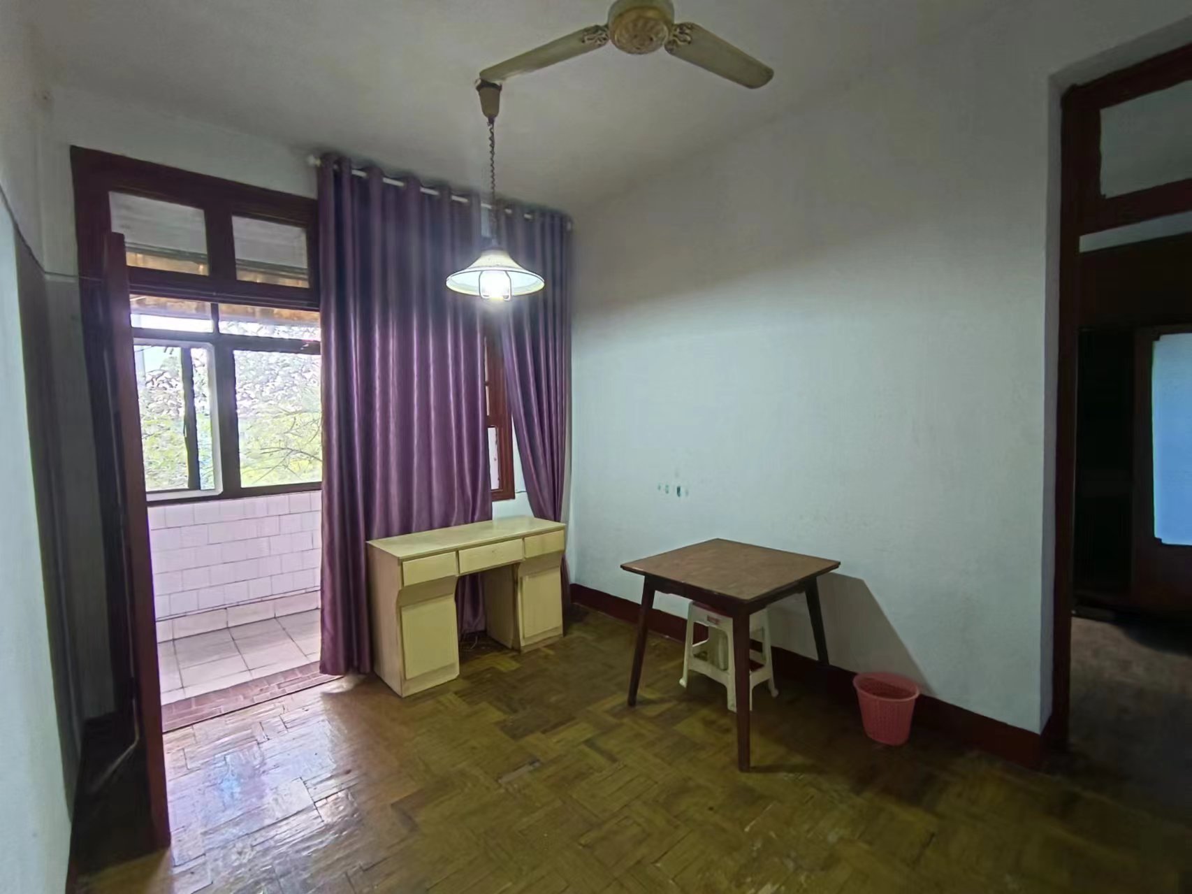 金属大厦 3室2厅1卫 24.0万 金属大厦 3室2厅1卫 24.0万室内图