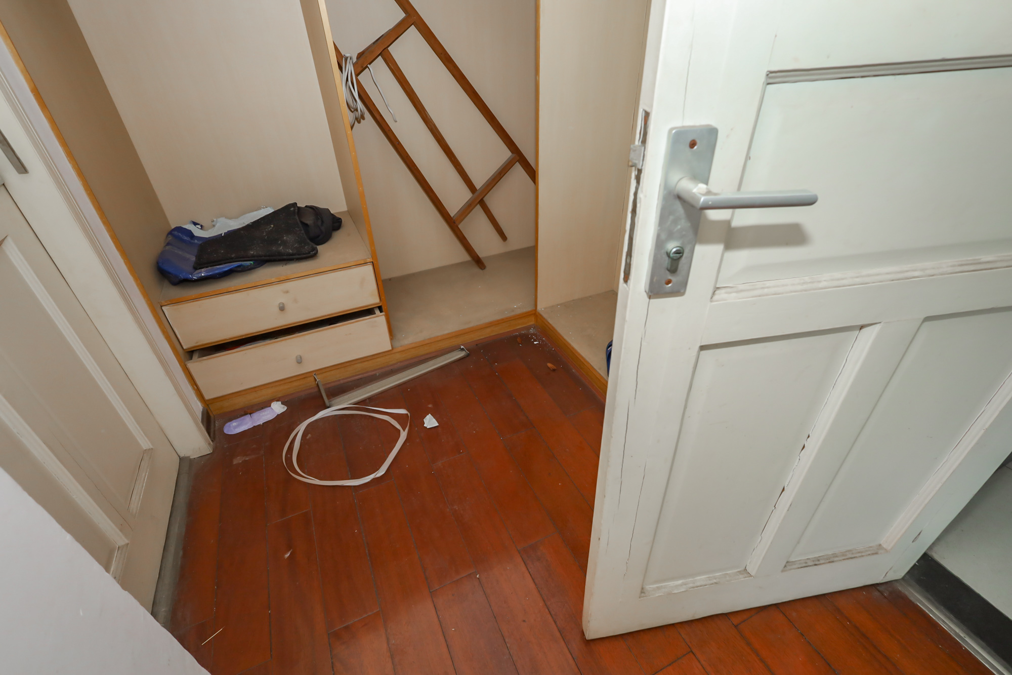 天峰名苑 6室3厅2卫 95.0万 天峰名苑 6室3厅2卫 95.0万其他