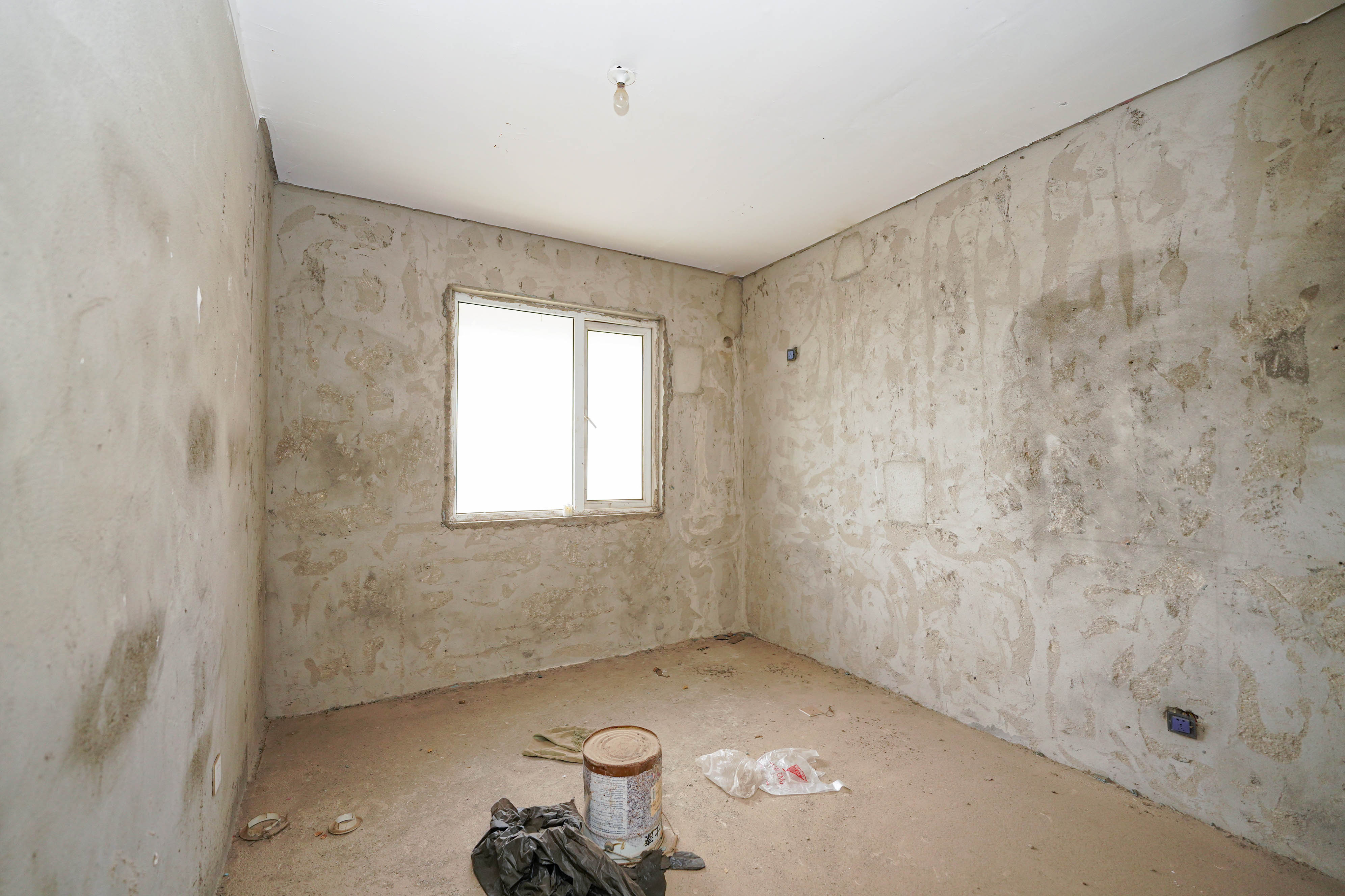 绿地新都会  3室2厅2卫    60.0万 绿地新都会  3室2厅2卫    60.0万卧室