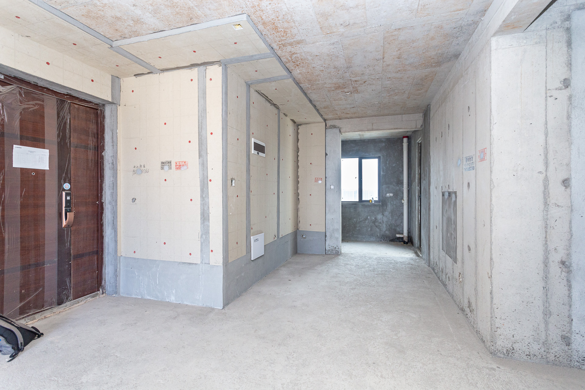 润和湘江天地D区 4室2厅2卫 159.8万 润和湘江天地D区 4室2厅2卫 159.8万客厅