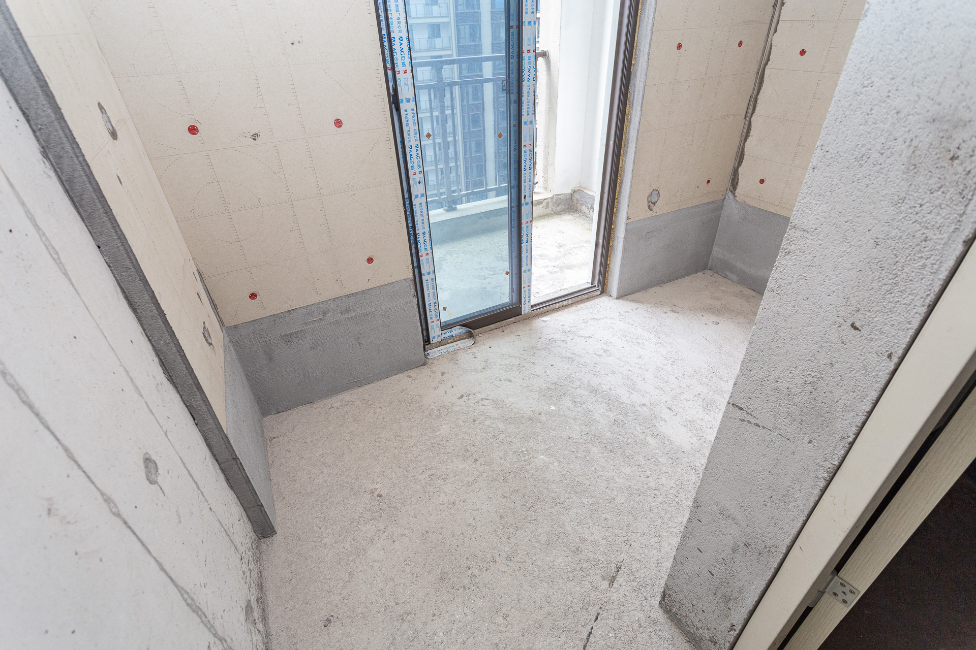 润和湘江天地D区 4室2厅2卫 159.8万 润和湘江天地D区 4室2厅2卫 159.8万卧室