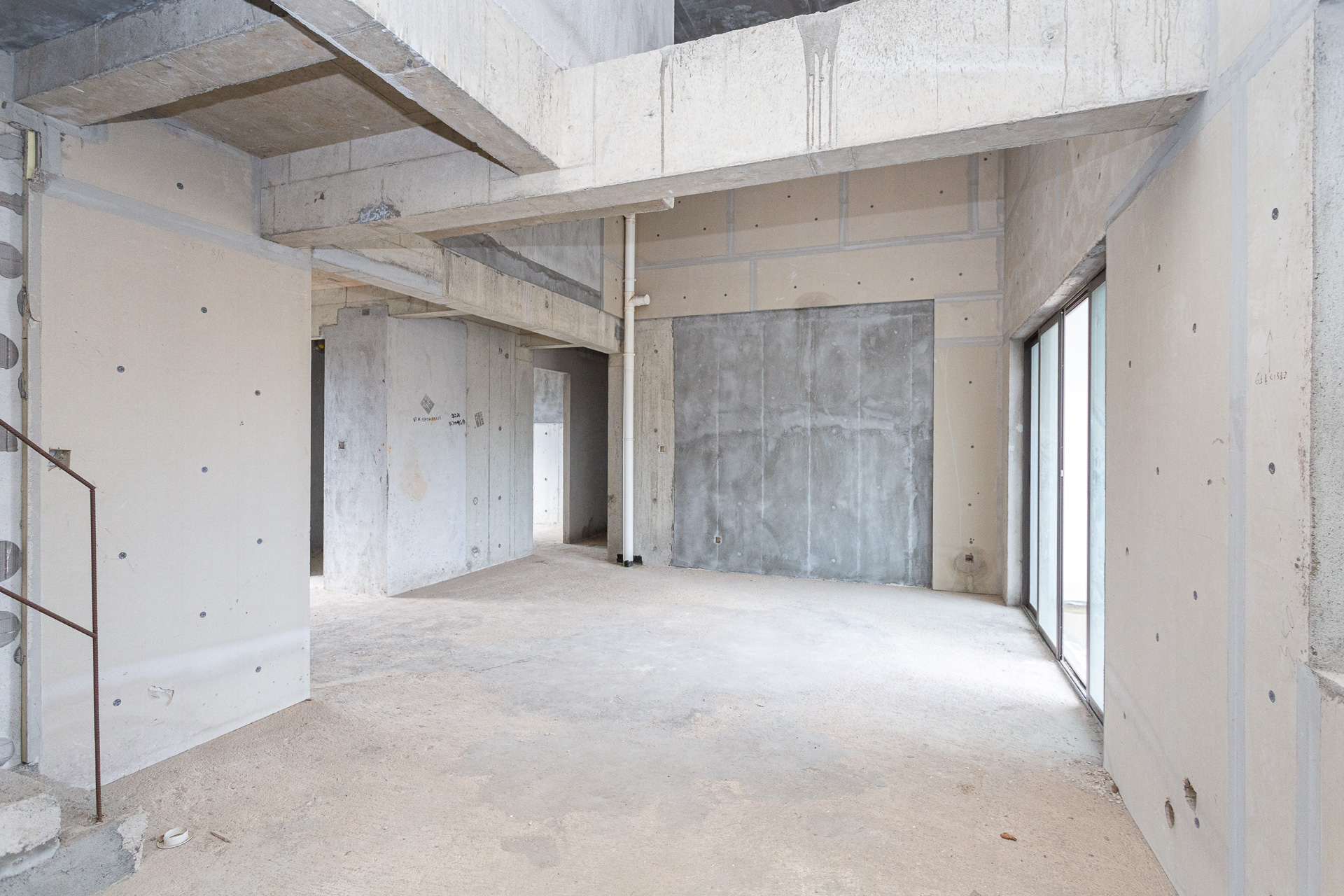 润和湘江天地AB区 4室2厅2卫 220.0万 润和湘江天地AB区 4室2厅2卫 220.0万客厅