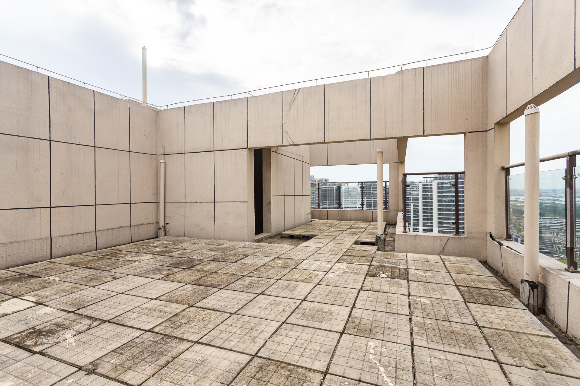 润和湘江天地AB区 4室2厅2卫 220.0万 润和湘江天地AB区 4室2厅2卫 220.0万其他