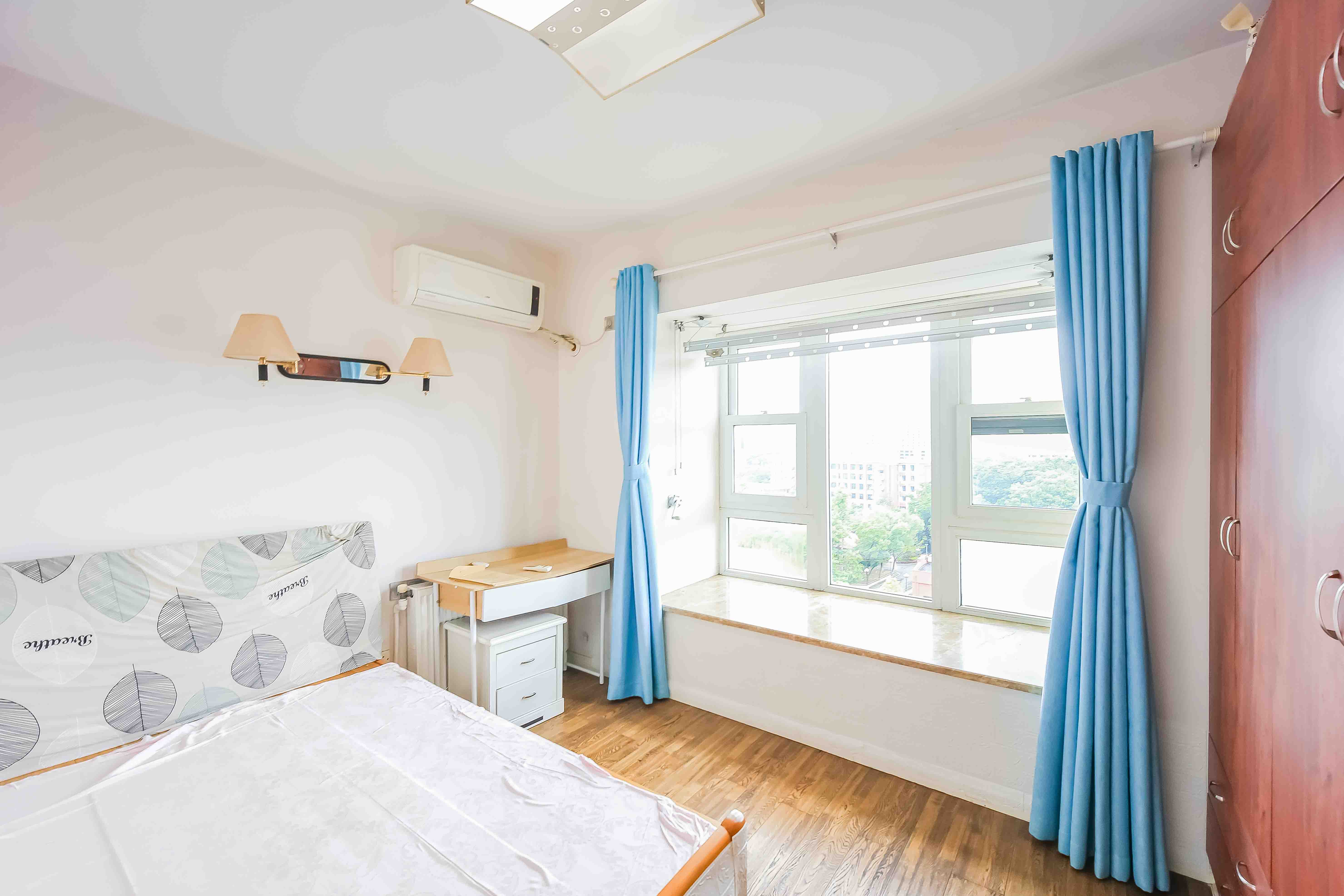 三重星都心  1室1厅1卫    47.0万 三重星都心  1室1厅1卫    47.0万卧室