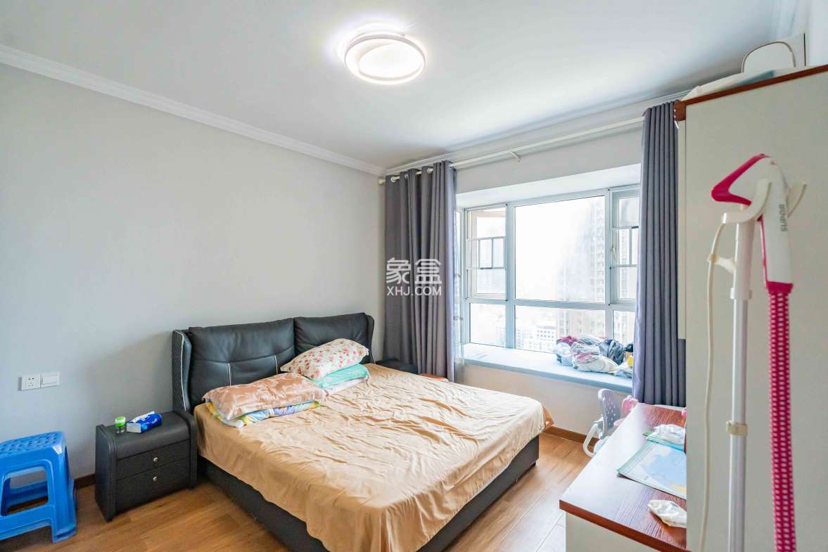 凯乐国际城 2室1厅1卫 100.0万 凯乐国际城 2室1厅1卫 100.0万卧室