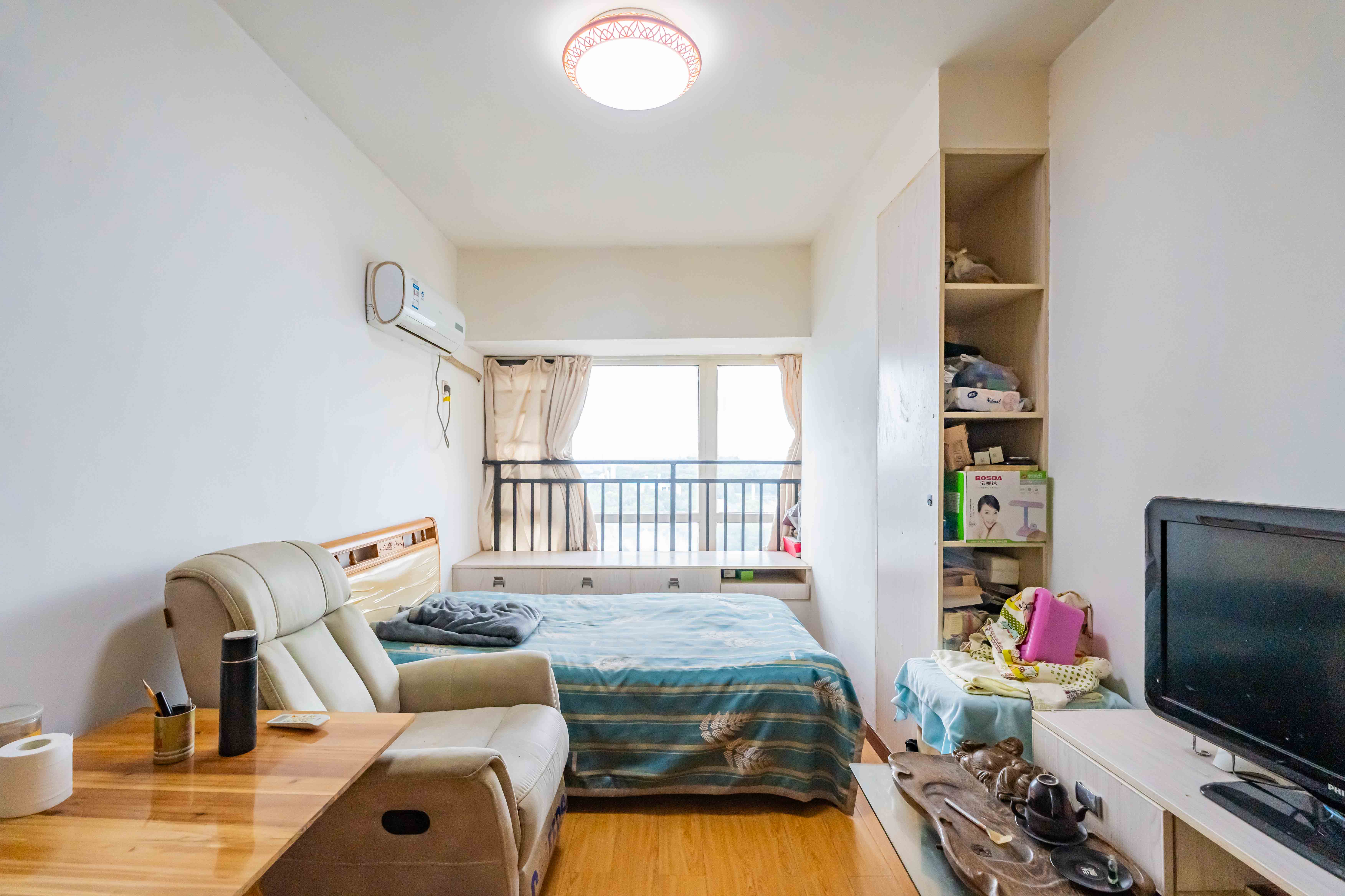 美利新世界 1室0厅1卫 17.5万 美利新世界 1室0厅1卫 17.5万客厅