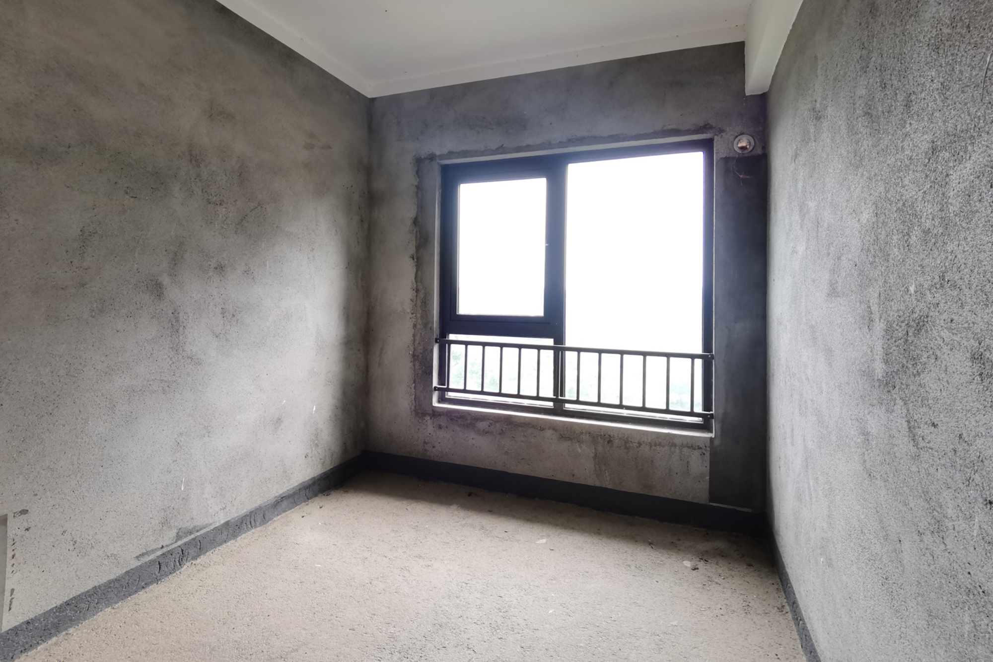 长沙院子  4室2厅2卫    112.8万其他