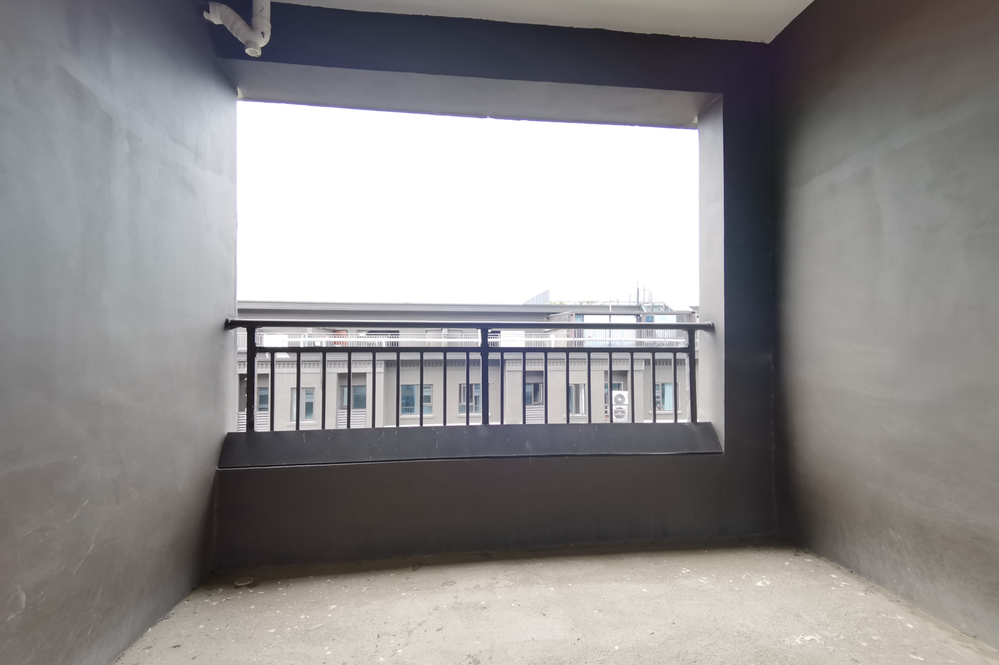 长沙院子  4室2厅2卫    112.8万其他