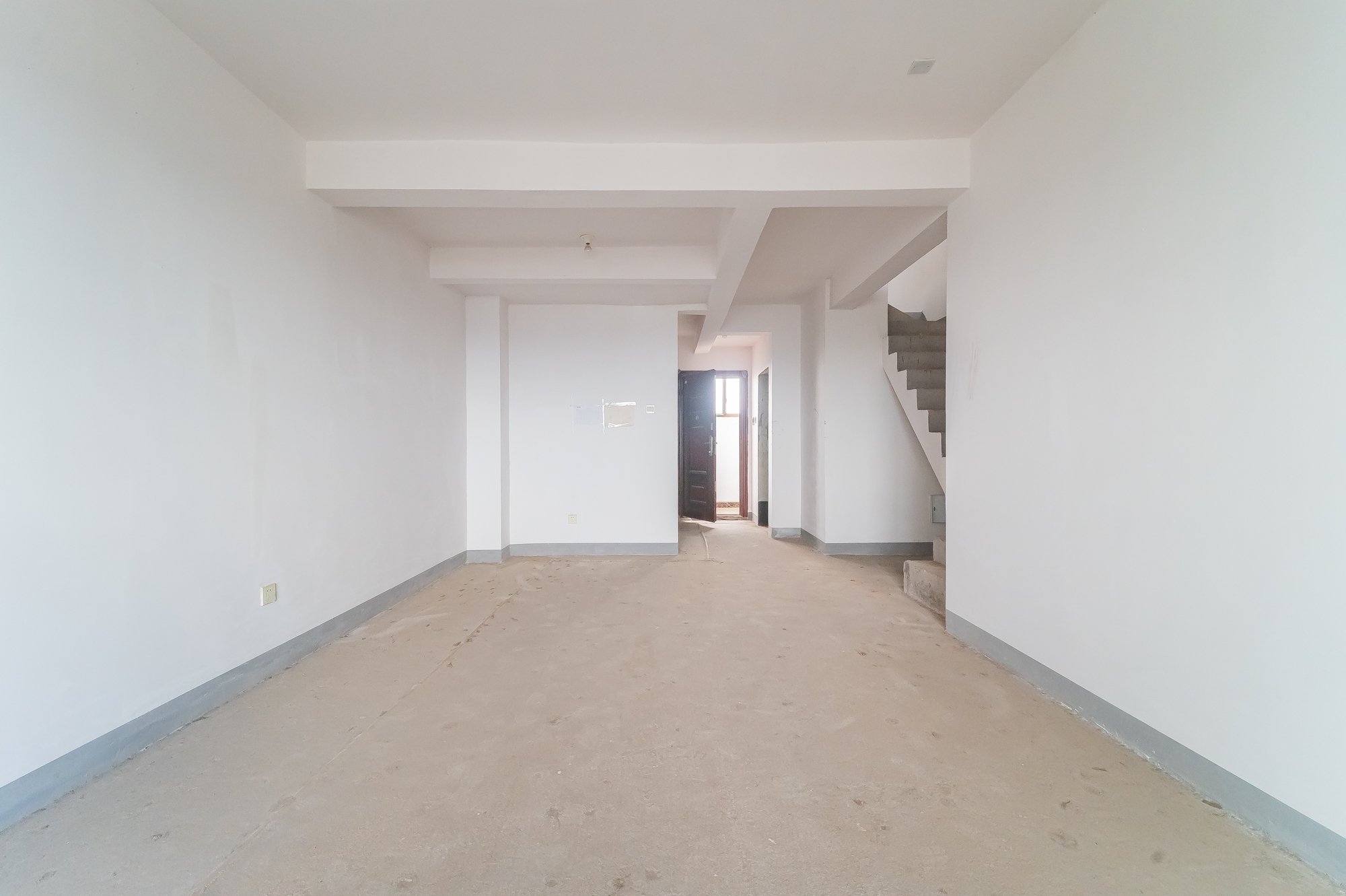 星湖湾一期高层  4室2厅2卫    55.8万 星湖湾一期高层  4室2厅2卫    55.8万