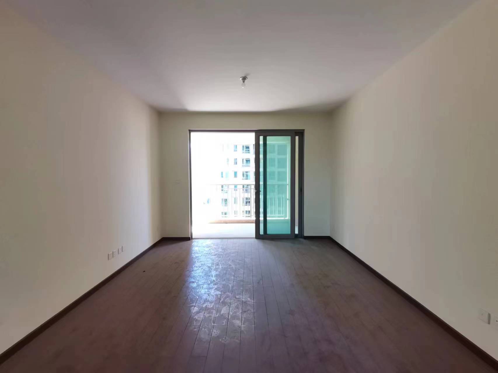 晋合湘水湾三期 4室2厅2卫 100.0万 晋合湘水湾三期 4室2厅2卫 100.0万室内图