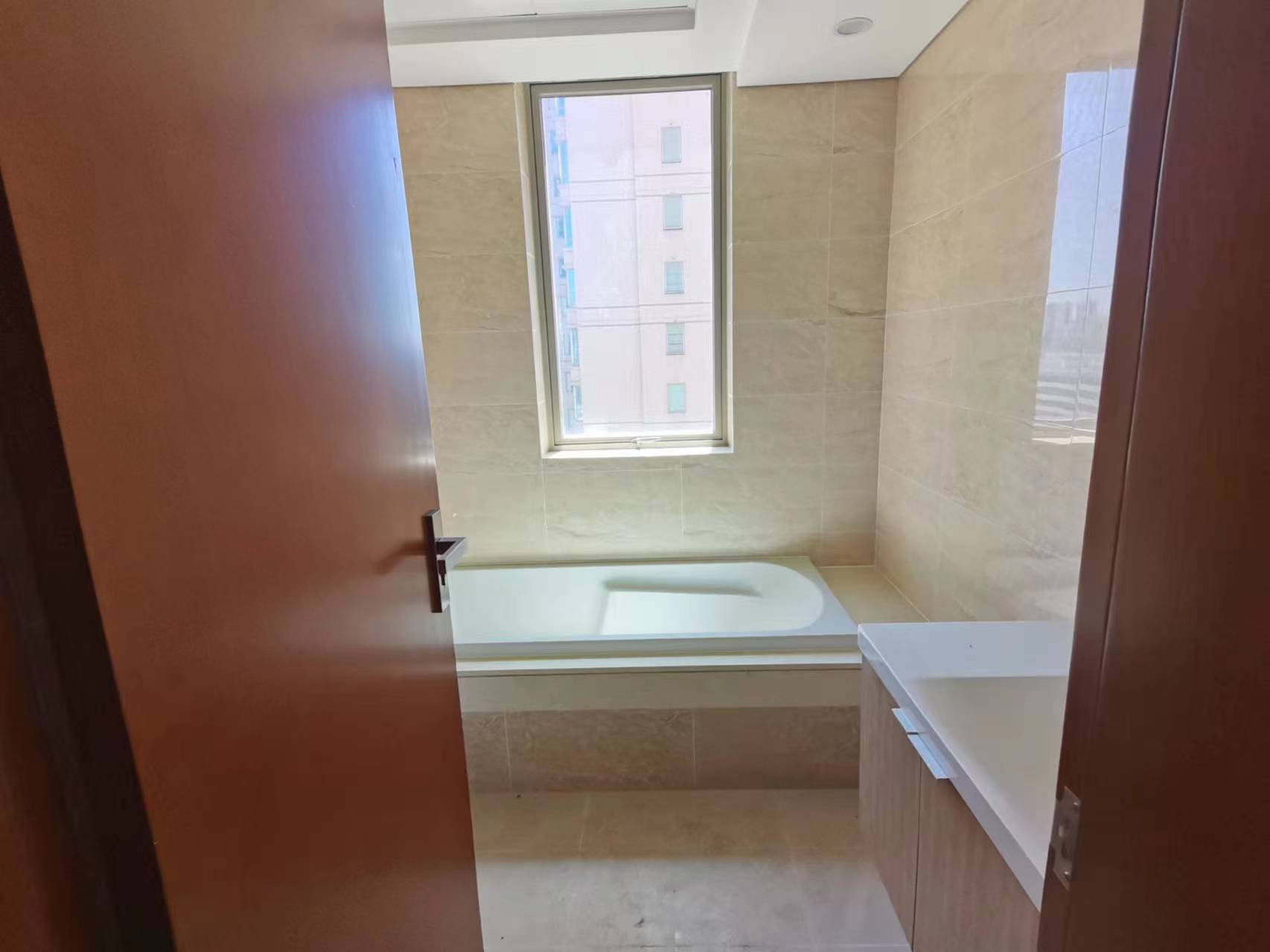 晋合湘水湾三期 4室2厅2卫 100.0万 晋合湘水湾三期 4室2厅2卫 100.0万室内图