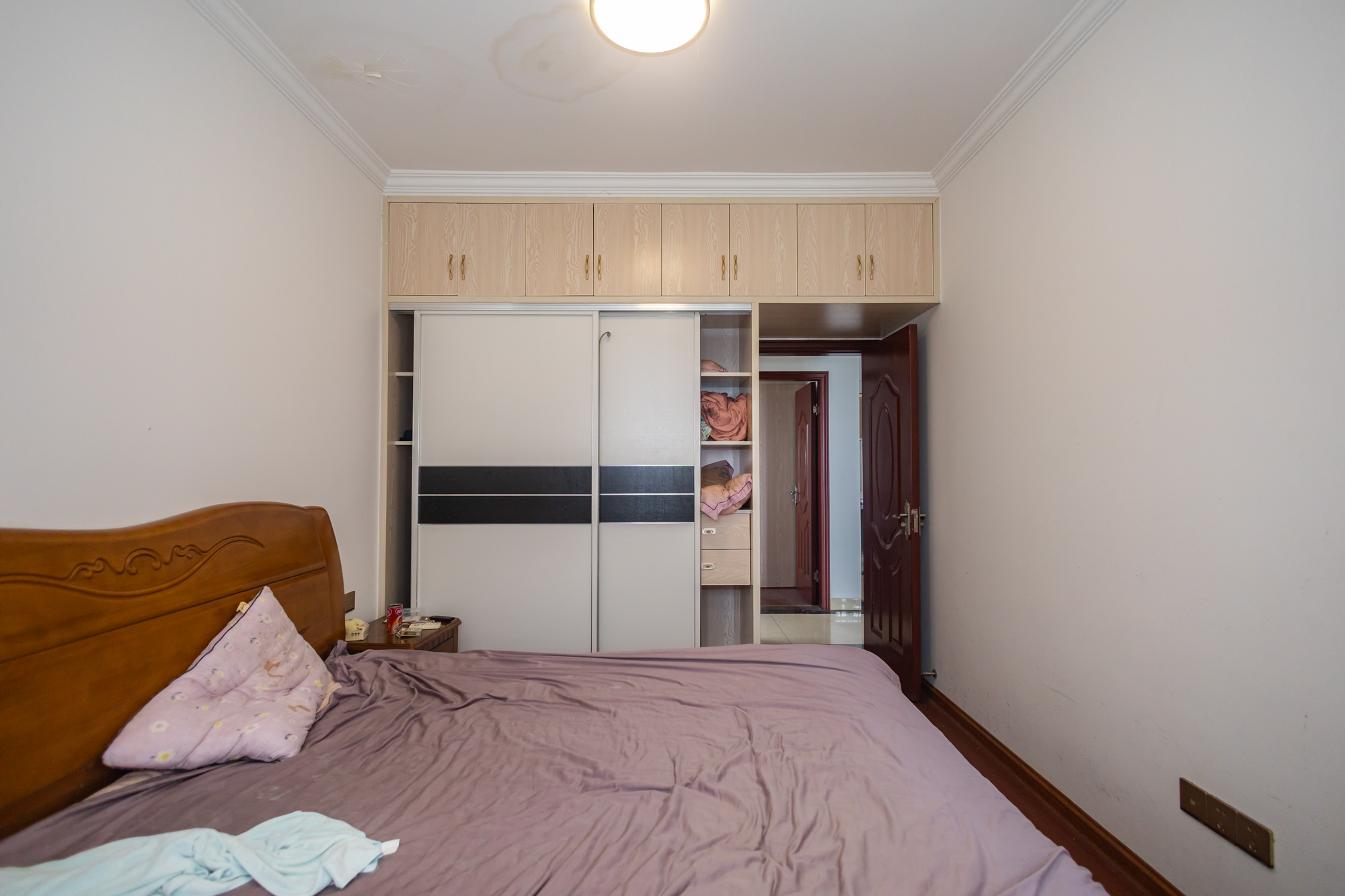 金科时代中心 2室1厅1卫 49.8万 金科时代中心 2室1厅1卫 49.8万卧室