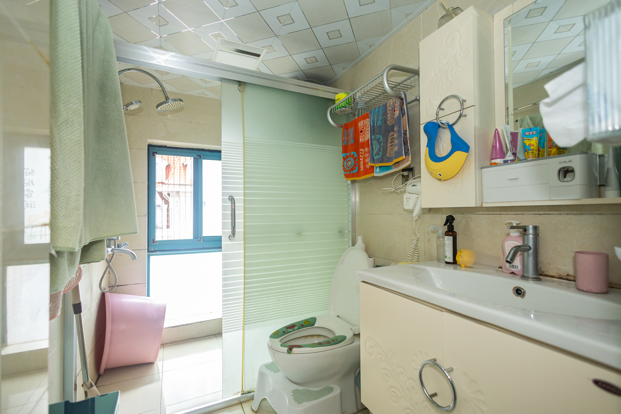 蝴蝶谷 1室1厅1卫 52.6万 蝴蝶谷 1室1厅1卫 52.6万卫生间