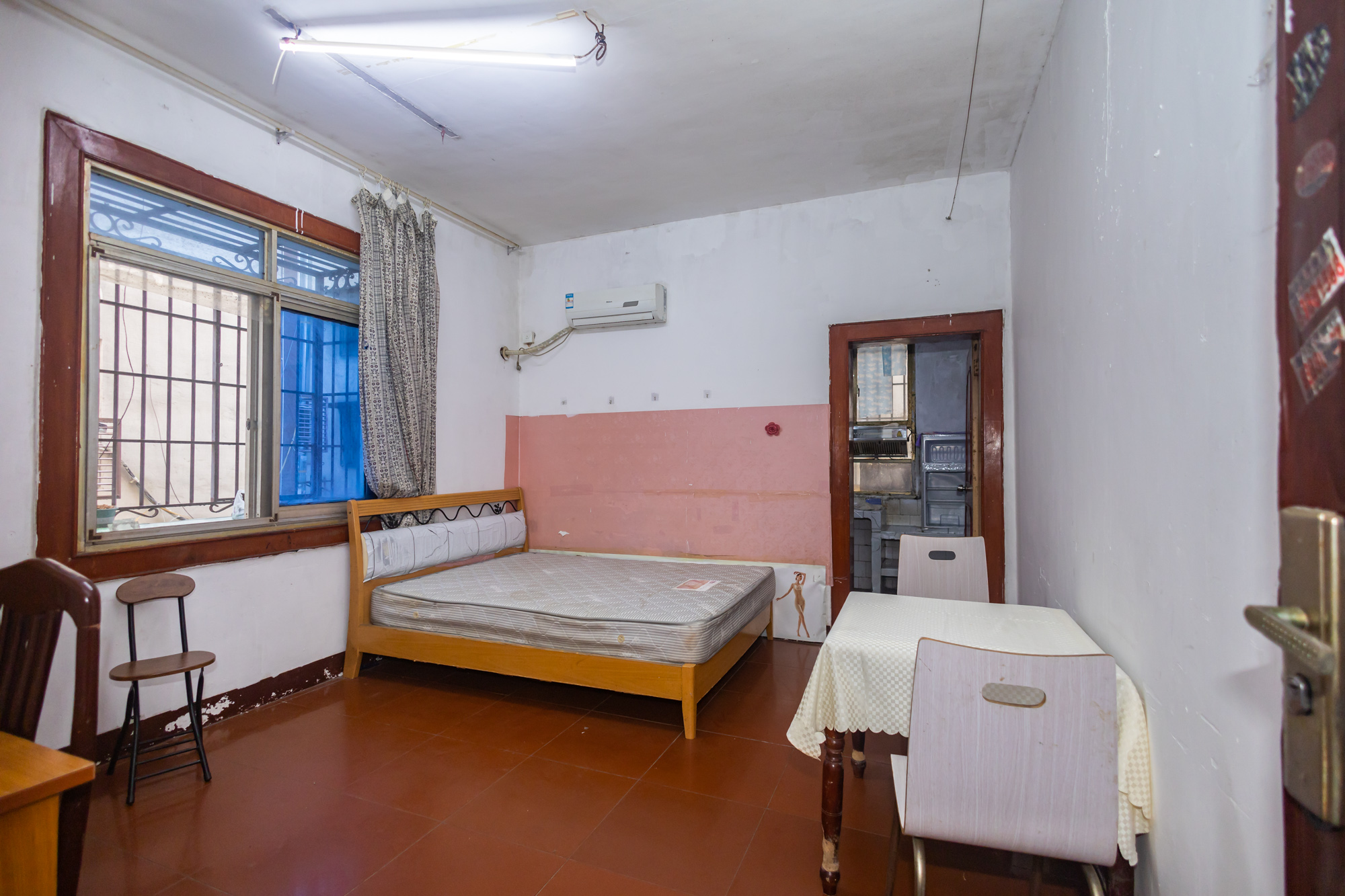 星沙三区 9室5厅5卫 110.0万 星沙三区 9室5厅5卫 110.0万客厅