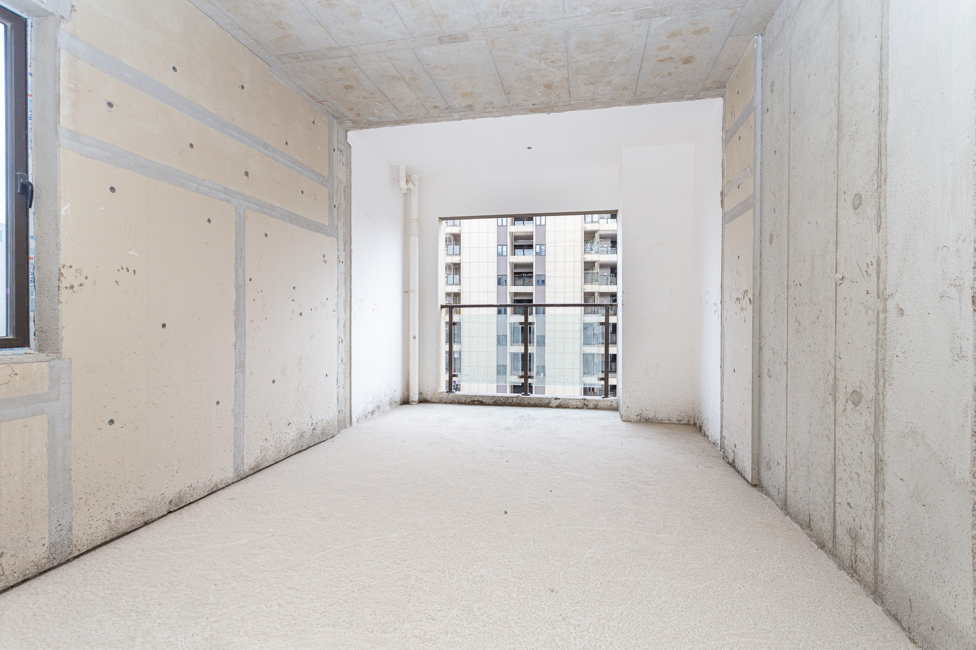 润和湘江天地C区 3室2厅2卫 135.0万 润和湘江天地C区 3室2厅2卫 135.0万卧室