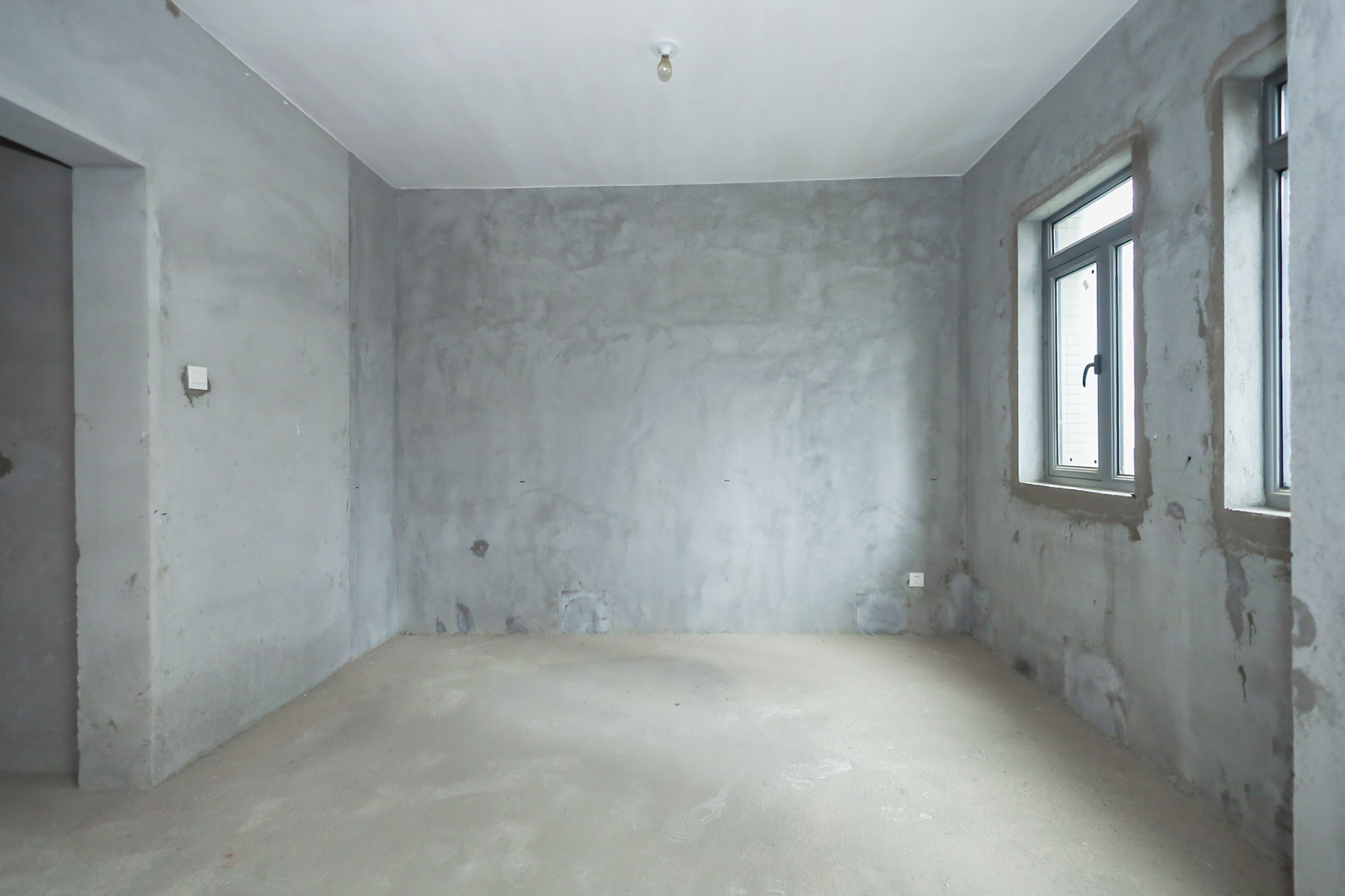 八方小区C区 4室2厅2卫 420.0万 八方小区C区 4室2厅2卫 420.0万卧室