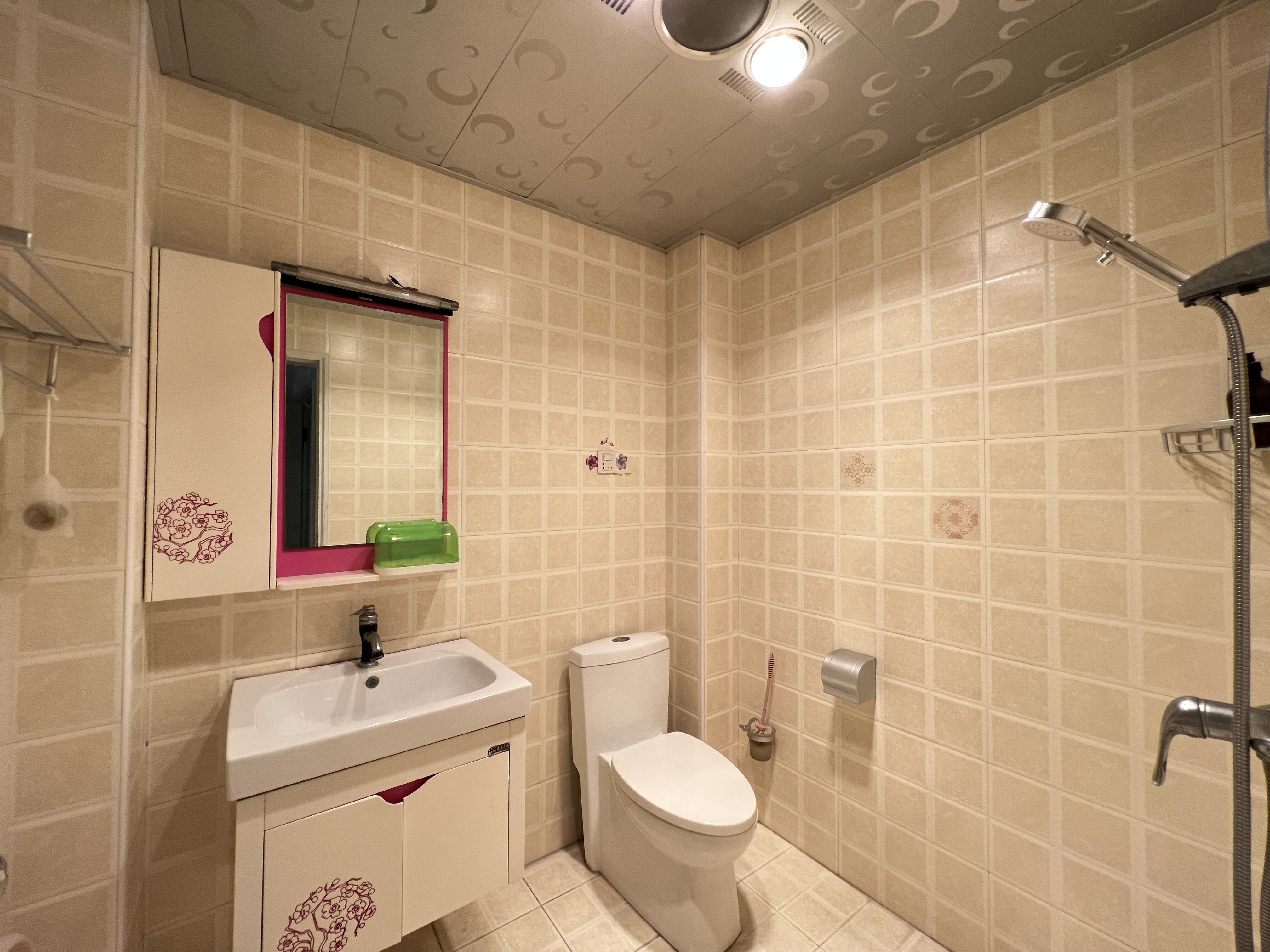 淞亿小区 3室2厅2卫 32.8万 淞亿小区 3室2厅2卫 32.8万室内图