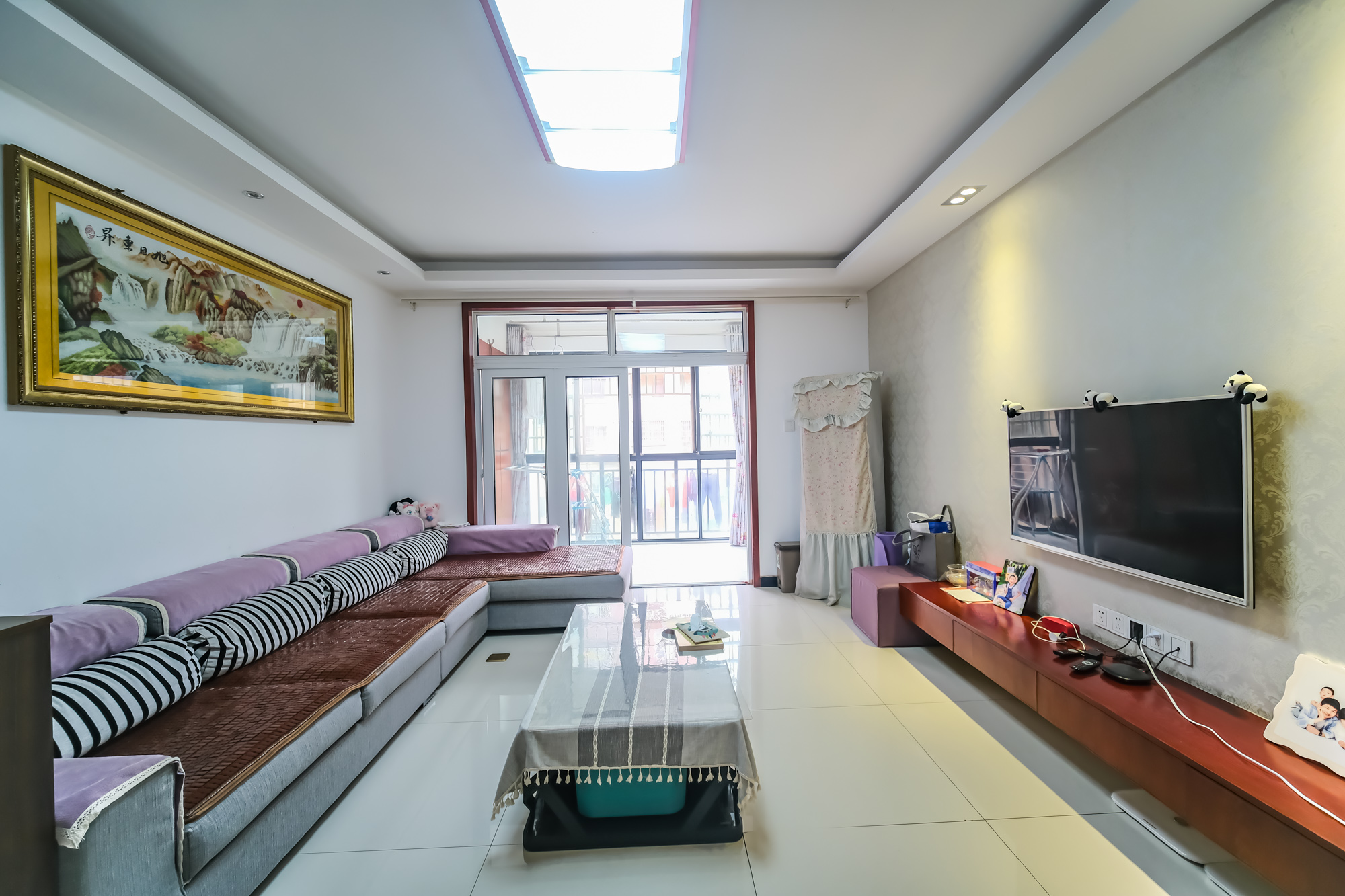 山水湾 4室2厅2卫 95.0万 山水湾 4室2厅2卫 95.0万客厅