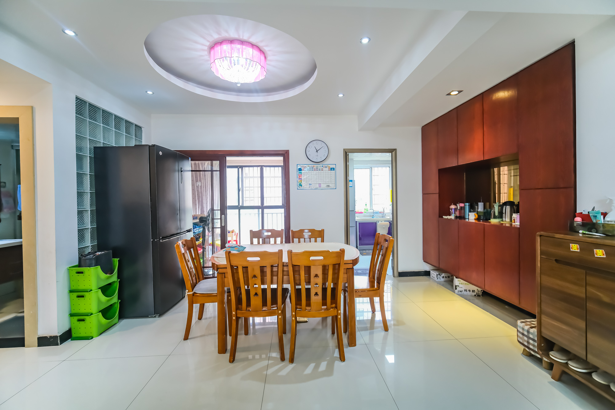 山水湾 4室2厅2卫 95.0万 山水湾 4室2厅2卫 95.0万客厅