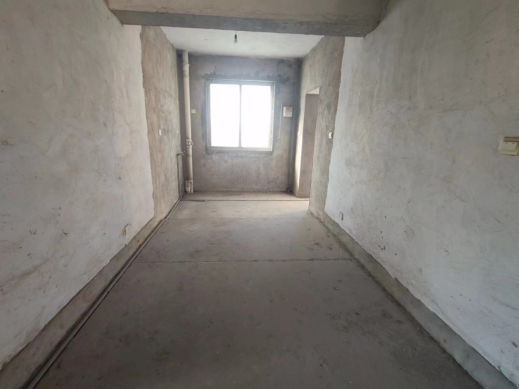 阳光爱琴海  3室2厅1卫    32.8万 阳光爱琴海  3室2厅1卫    32.8万室内图