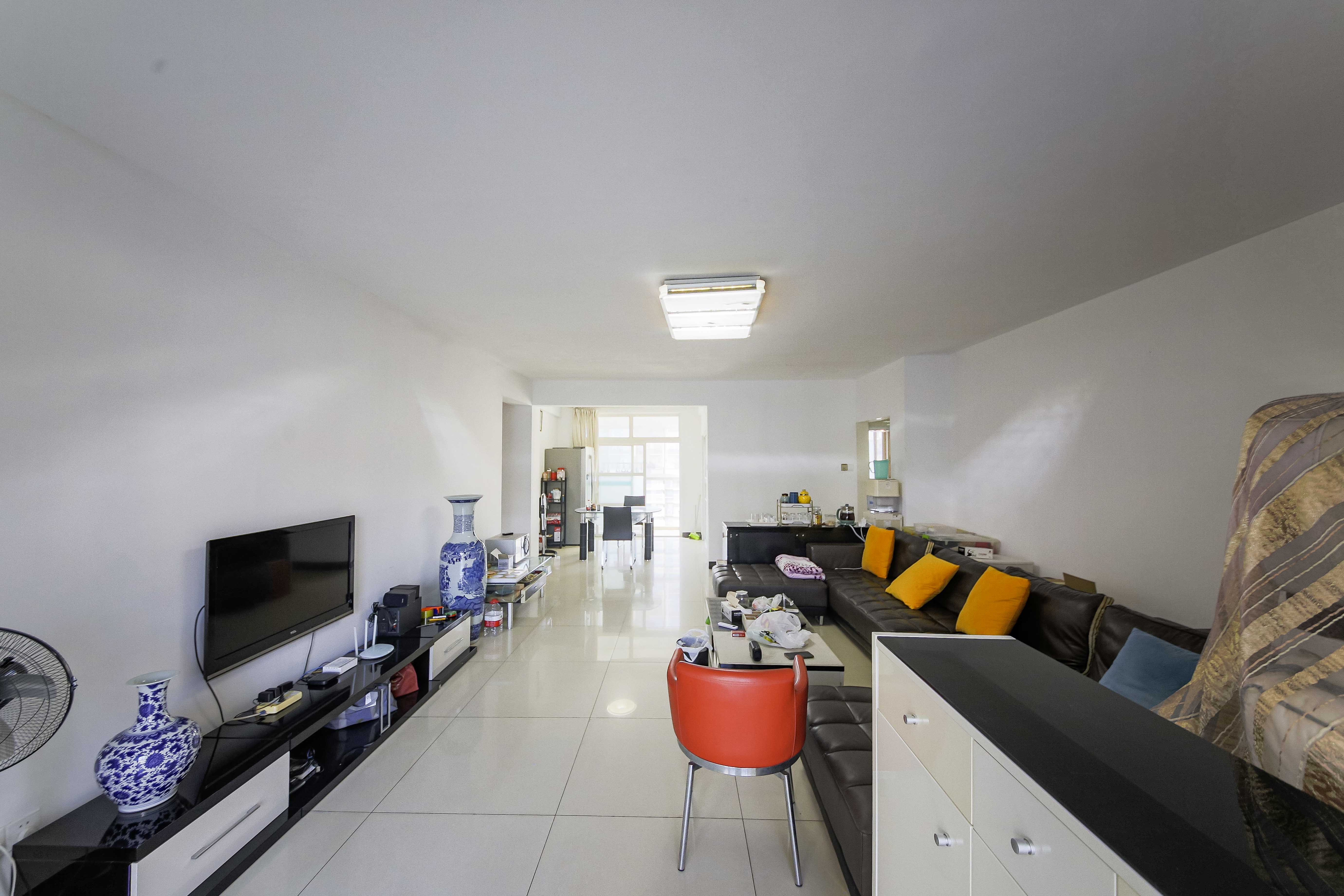 申奥美域  4室2厅2卫    132.8万 申奥美域  4室2厅2卫    132.8万