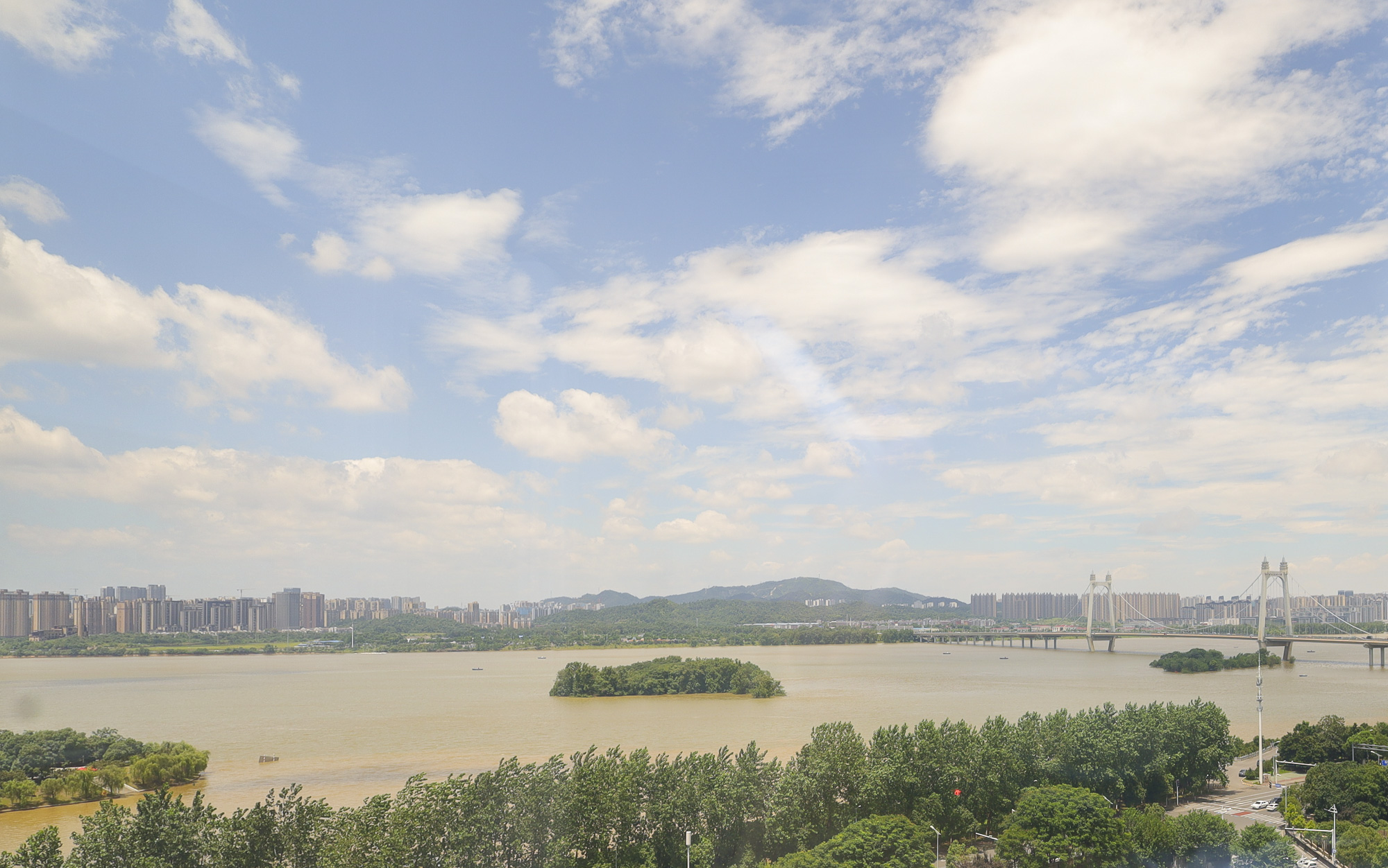 双湾国际（湘江御景花园）  2室2厅1卫   78.00万其他