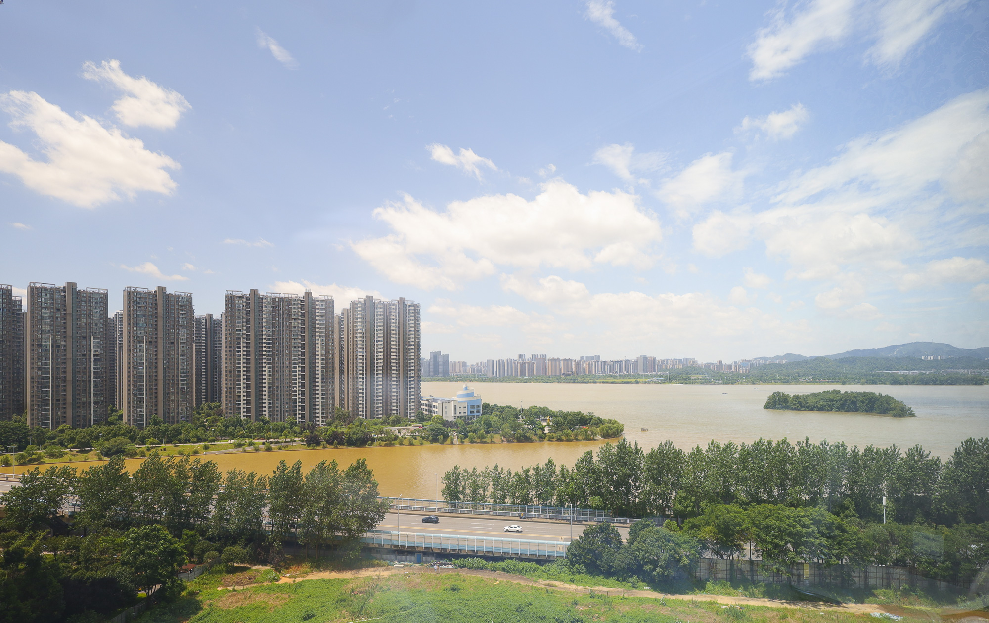 双湾国际（湘江御景花园）  2室2厅1卫   78.00万其他