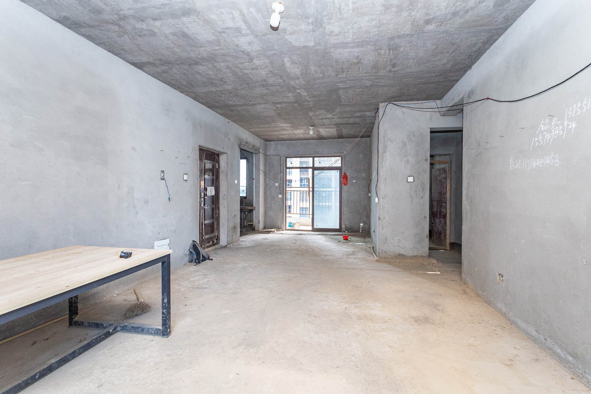 星月绿洲 4室2厅2卫 125.0万 星月绿洲 4室2厅2卫 125.0万客厅