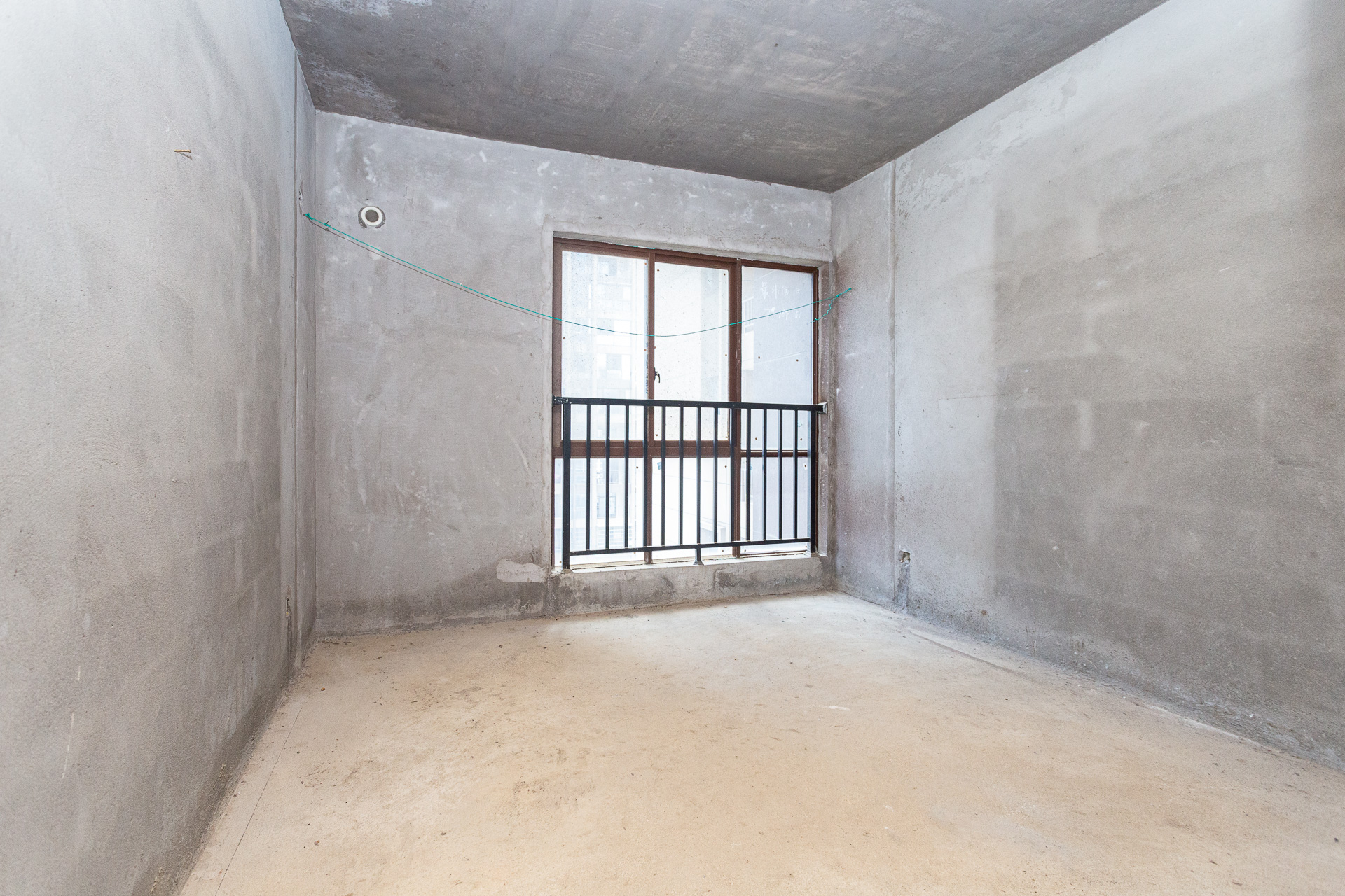 星月绿洲 4室2厅2卫 125.0万 星月绿洲 4室2厅2卫 125.0万卧室