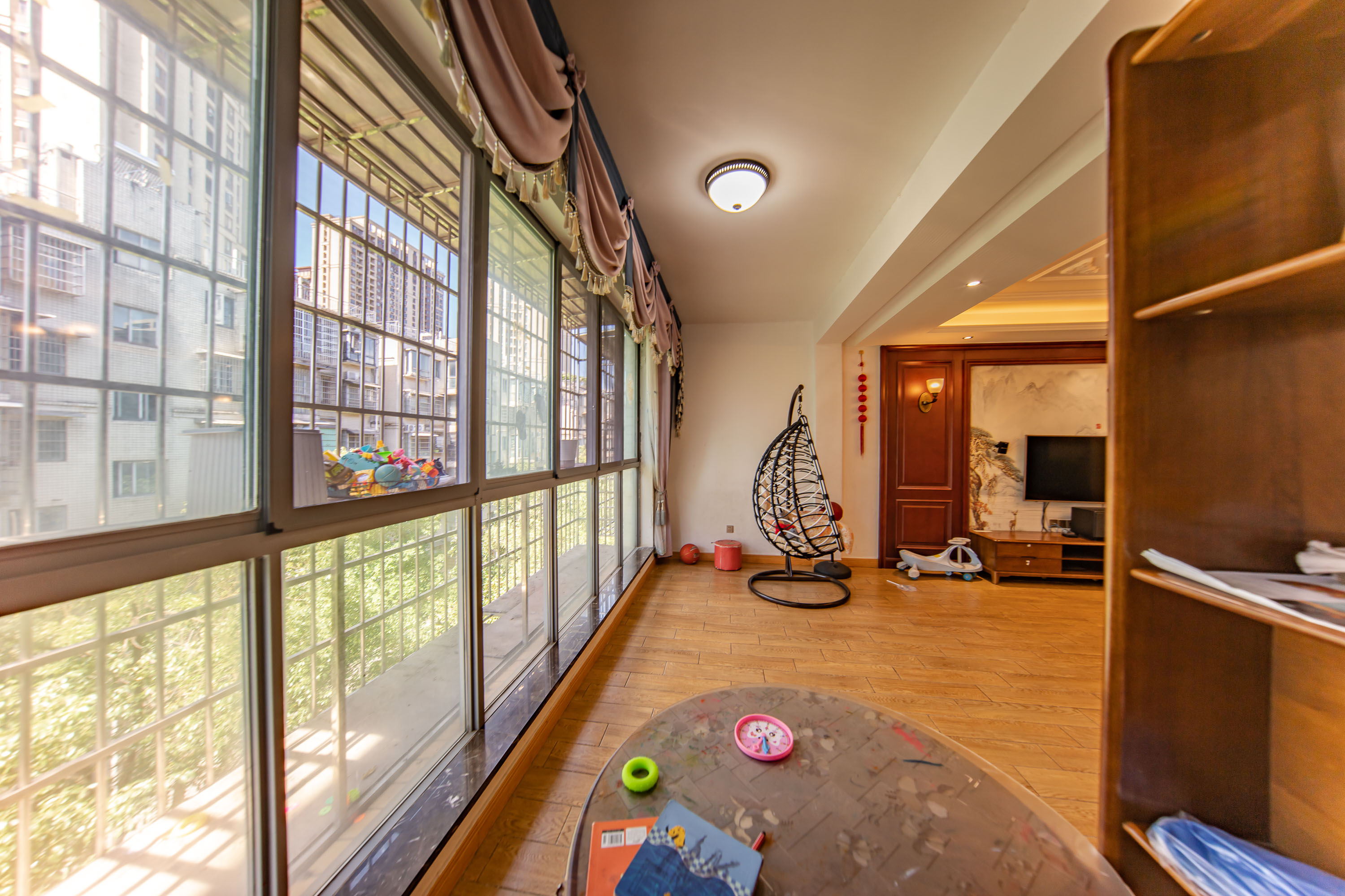 靳江明珠  4室2厅2卫    130.0万 靳江明珠  4室2厅2卫    130.0万阳台