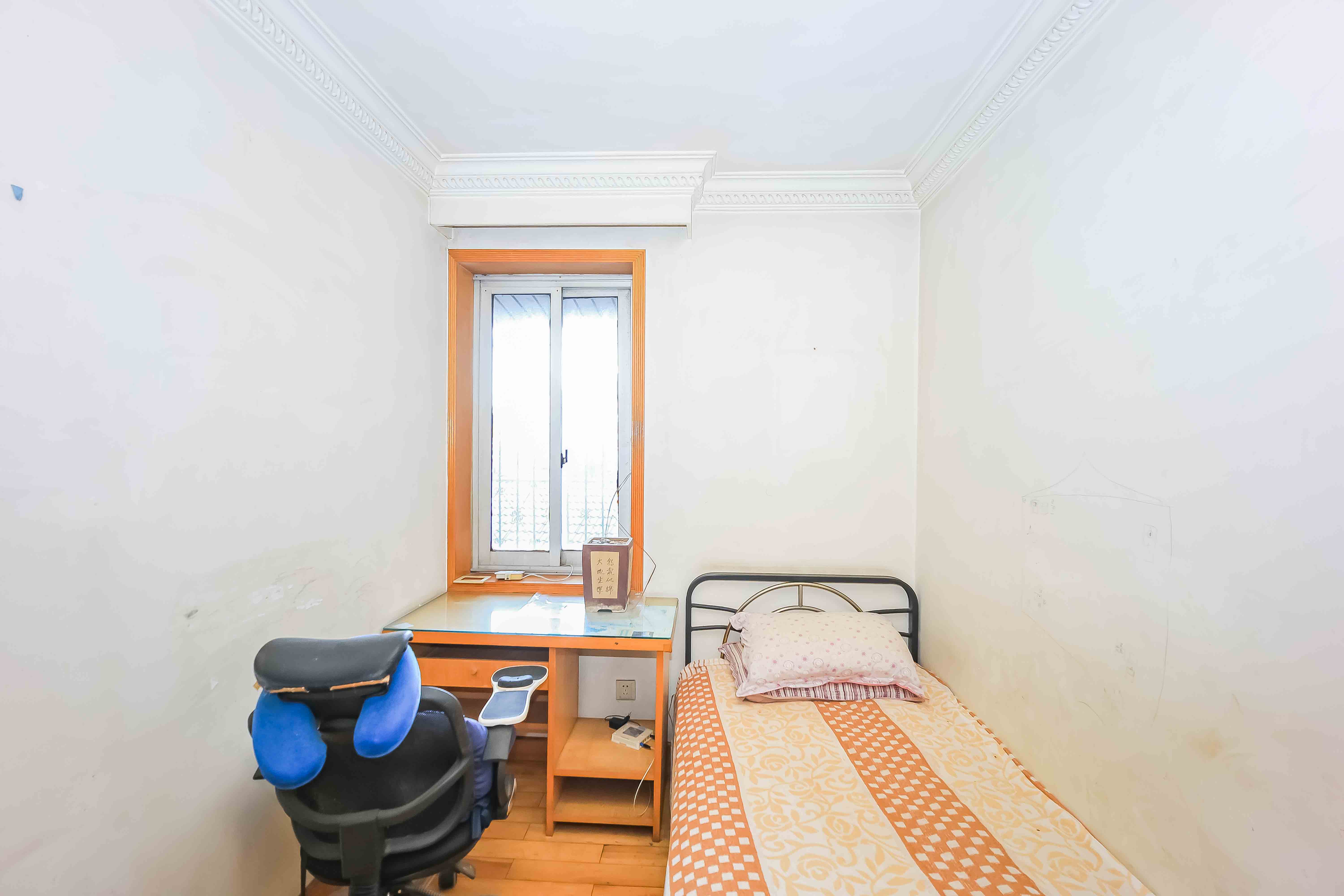 东塘电力院  2室1厅1卫    60.0万 东塘电力院  2室1厅1卫    60.0万卧室