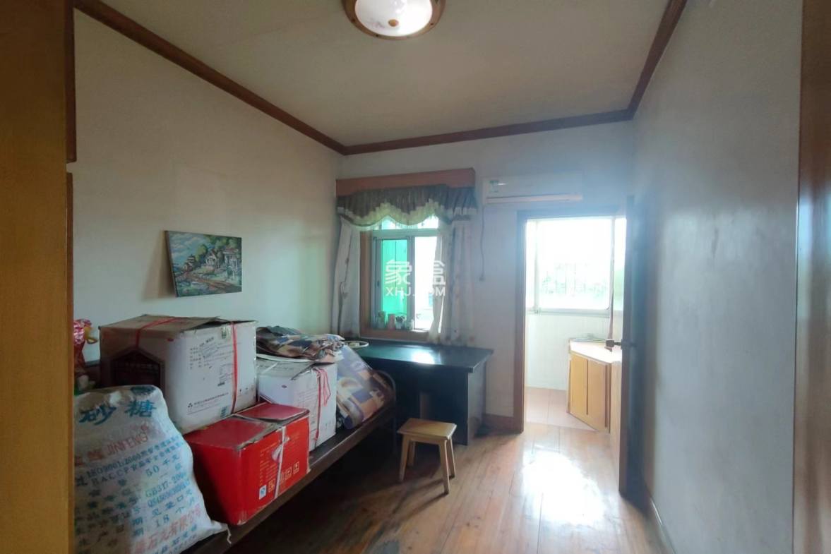 6415 3室2厅1卫 27.8万 6415 3室2厅1卫 27.8万室内图