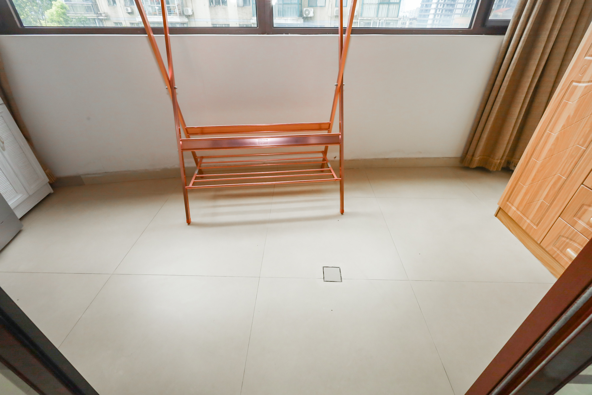 沁园春  4室2厅1卫   180.00万客厅