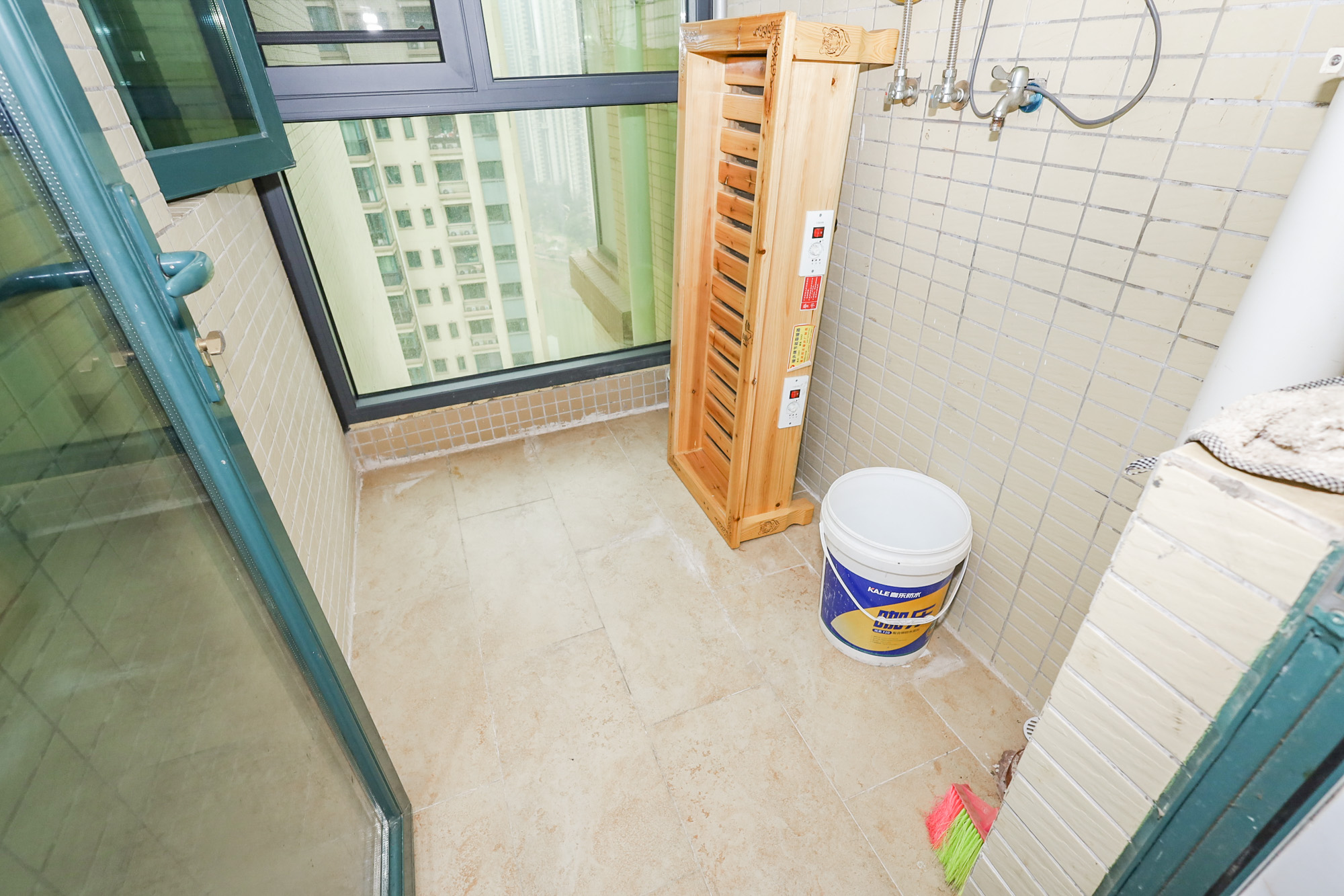 恒大御景湾  3室2厅1卫   170.00万其他