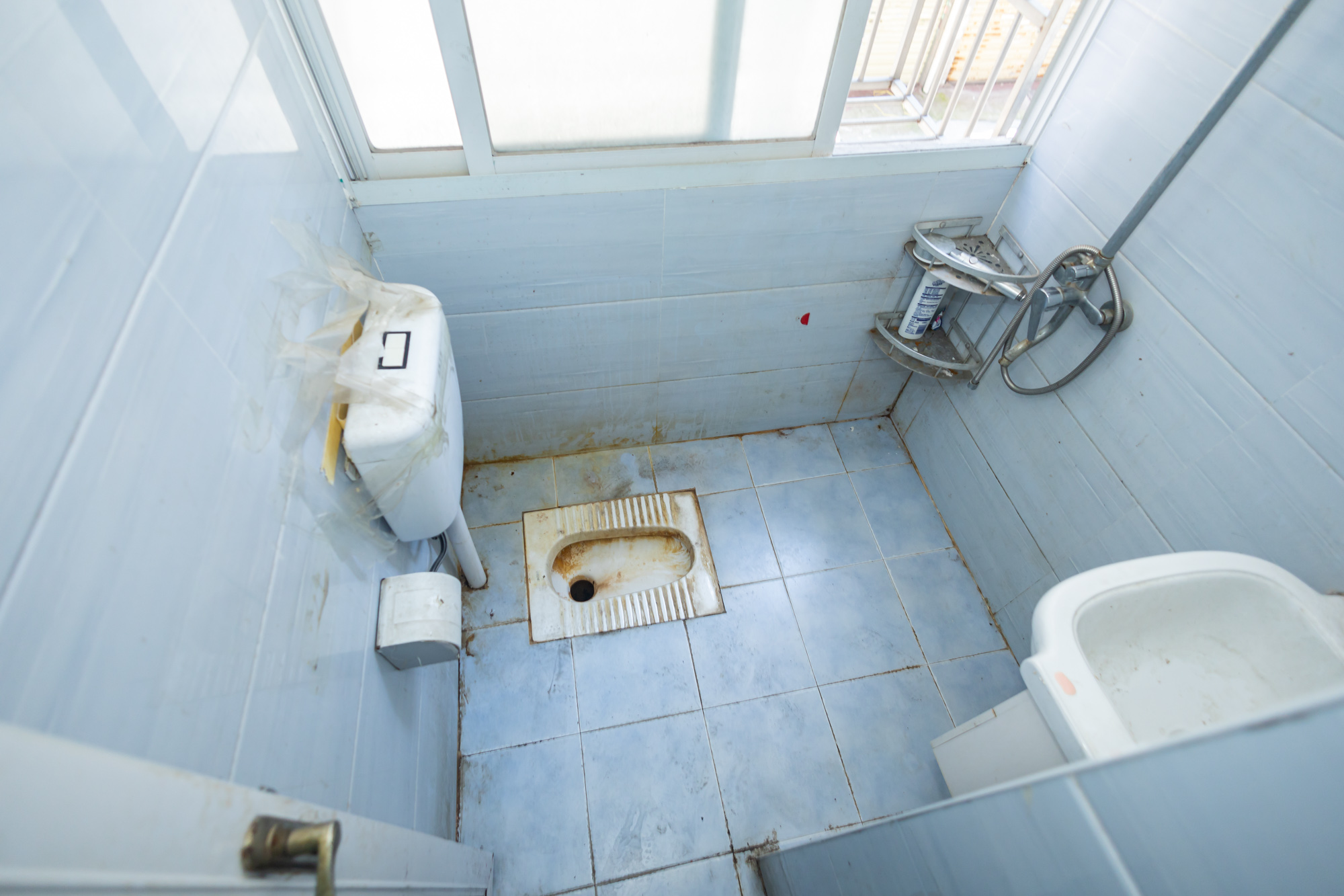 湘绣城  5室2厅1卫    88.0万卫生间