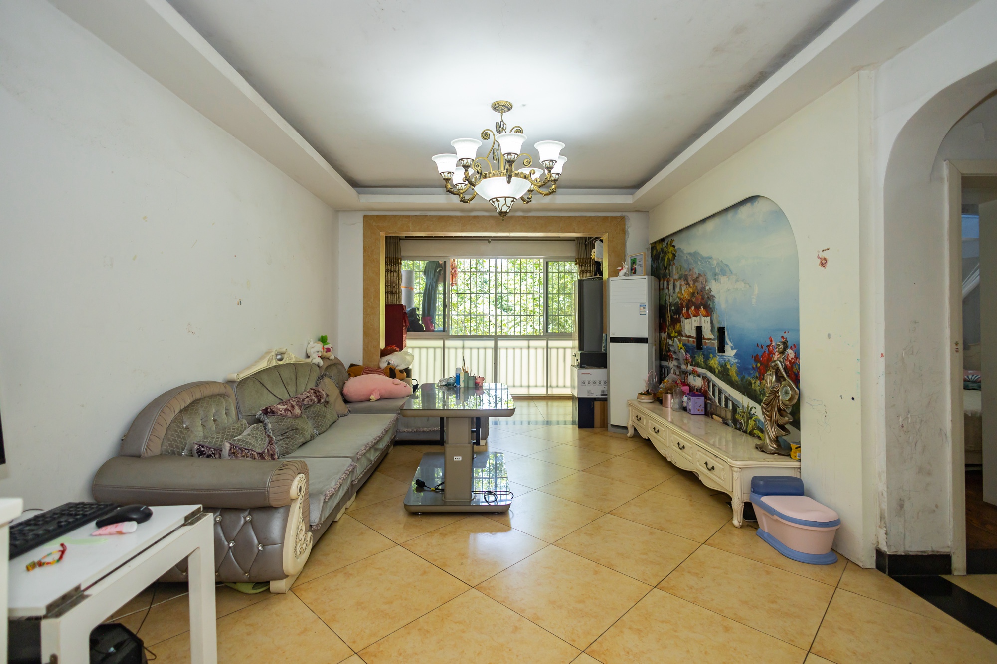 紫晶城 2室2厅1卫 52.0万 紫晶城 2室2厅1卫 52.0万客厅