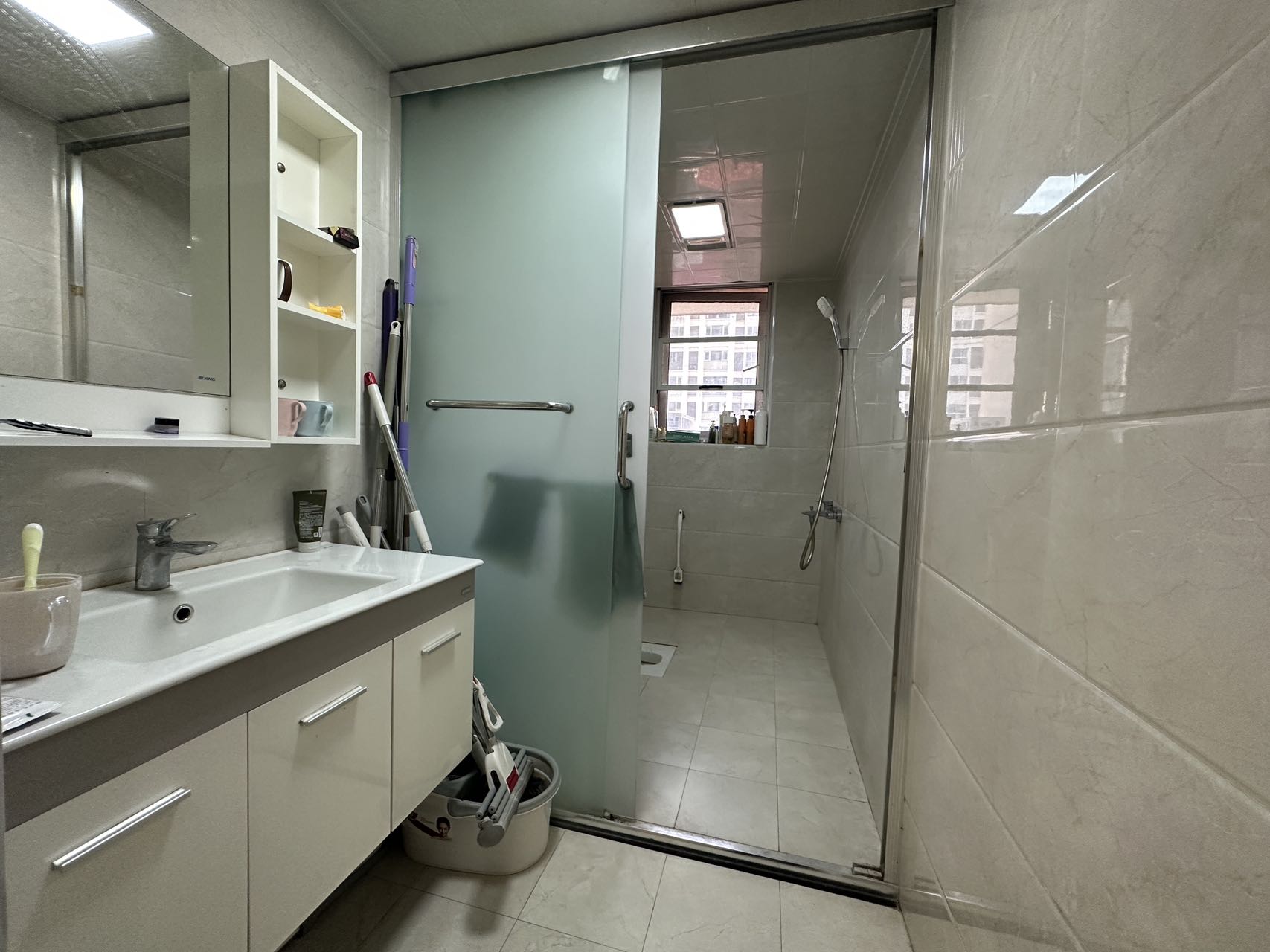 西郡佳园 1室0厅0卫 76.8万 西郡佳园 1室0厅0卫 76.8万室内图