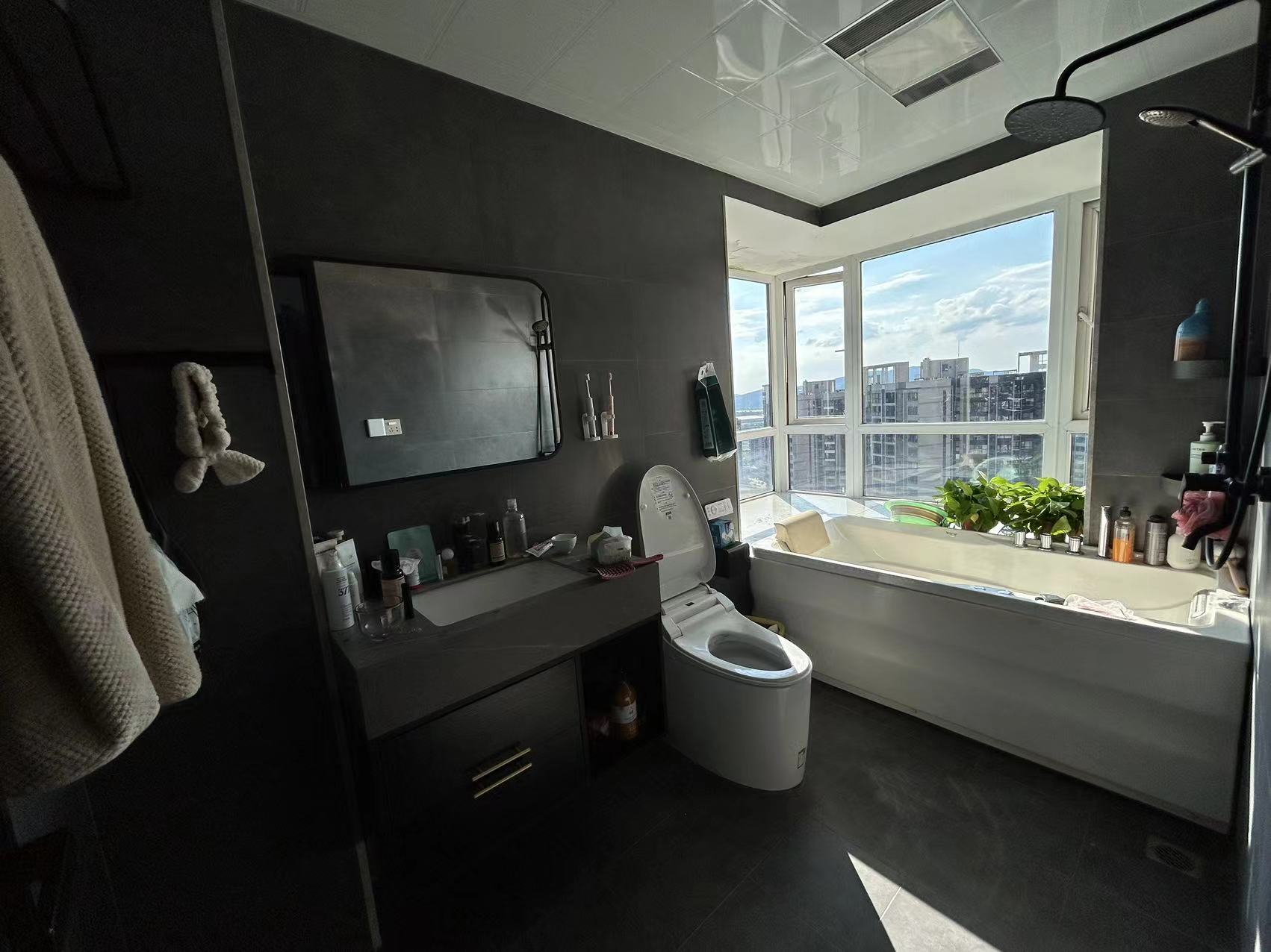 美的城二期 4室2厅2卫 88.0万 美的城二期 4室2厅2卫 88.0万室内图