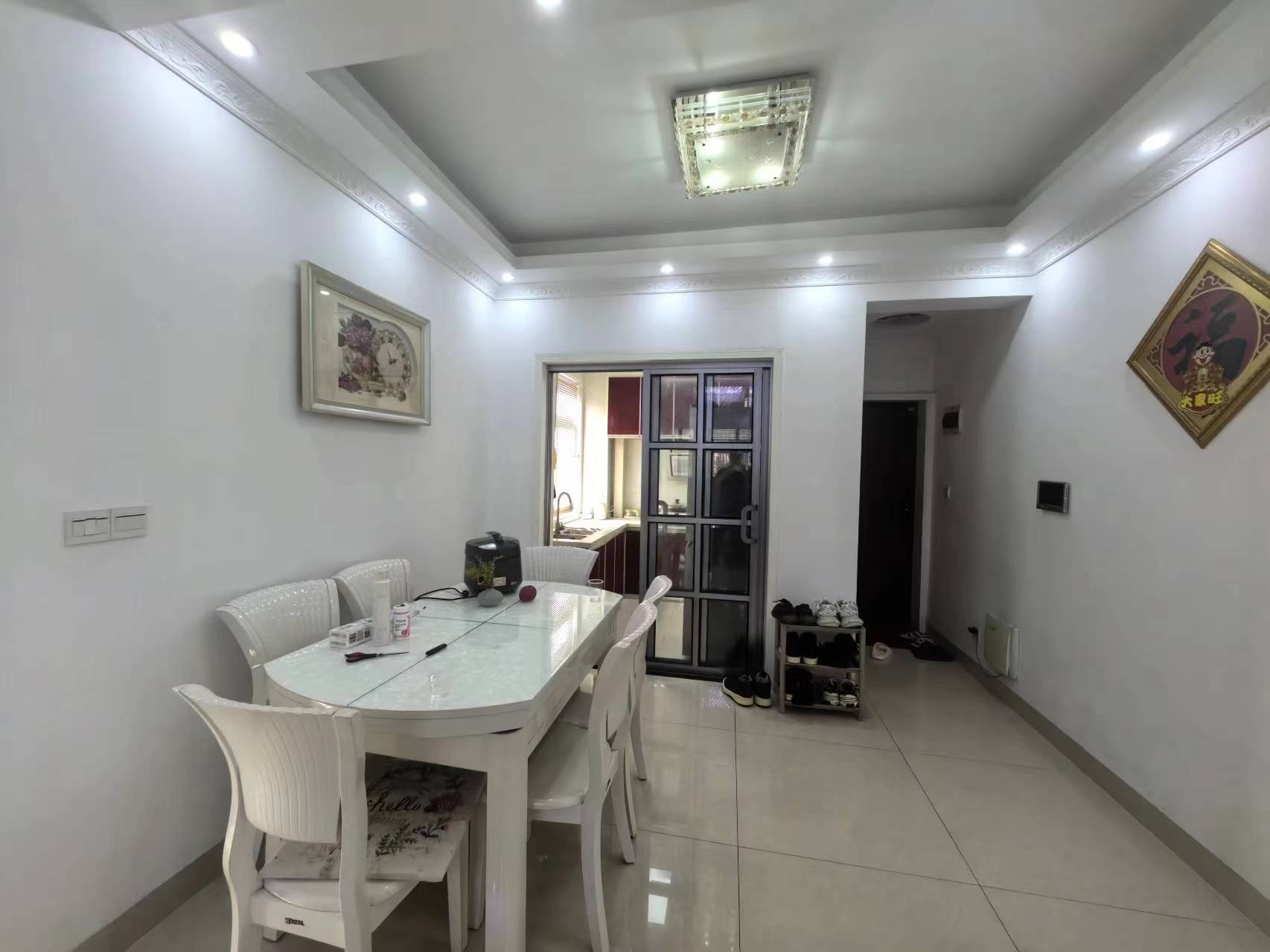 瑞丽江南(江南世家三期) 2室2厅1卫 39.8万 瑞丽江南(江南世家三期) 2室2厅1卫 39.8万室内图