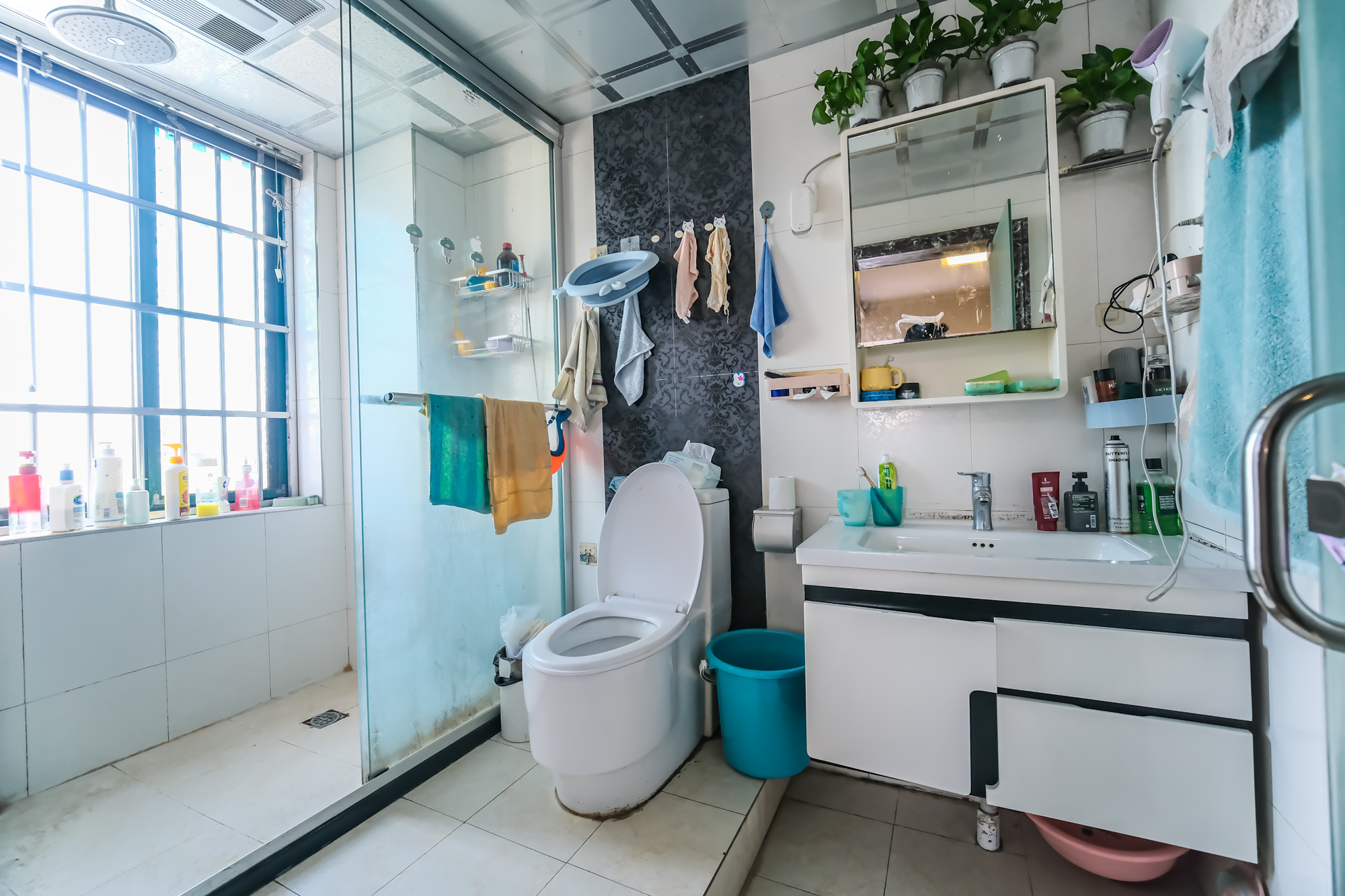 圆梦完美生活  3室2厅2卫    73.0万卫生间