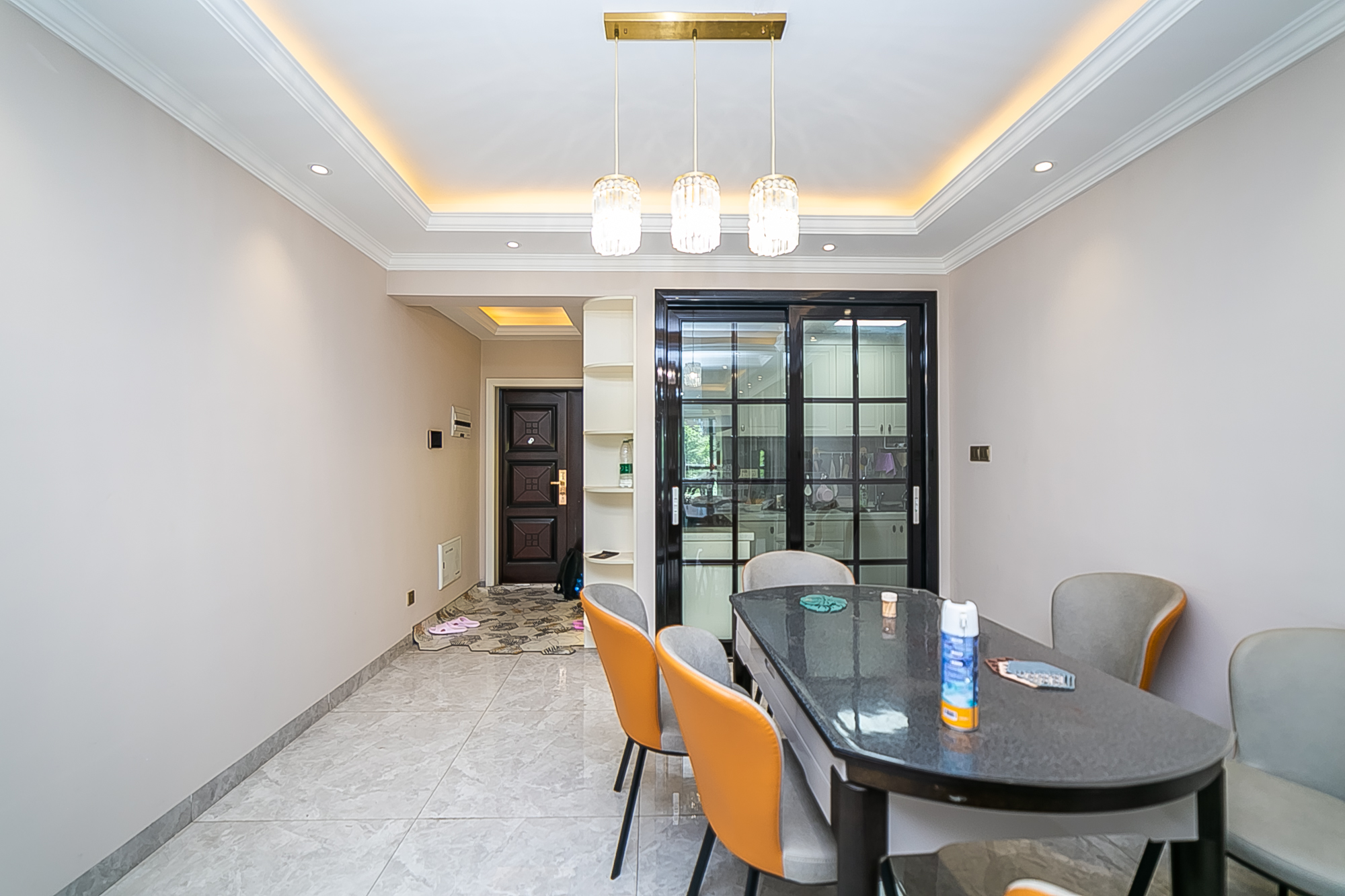 荣悦台  2室2厅1卫    148.0万 荣悦台  2室2厅1卫    148.0万客厅