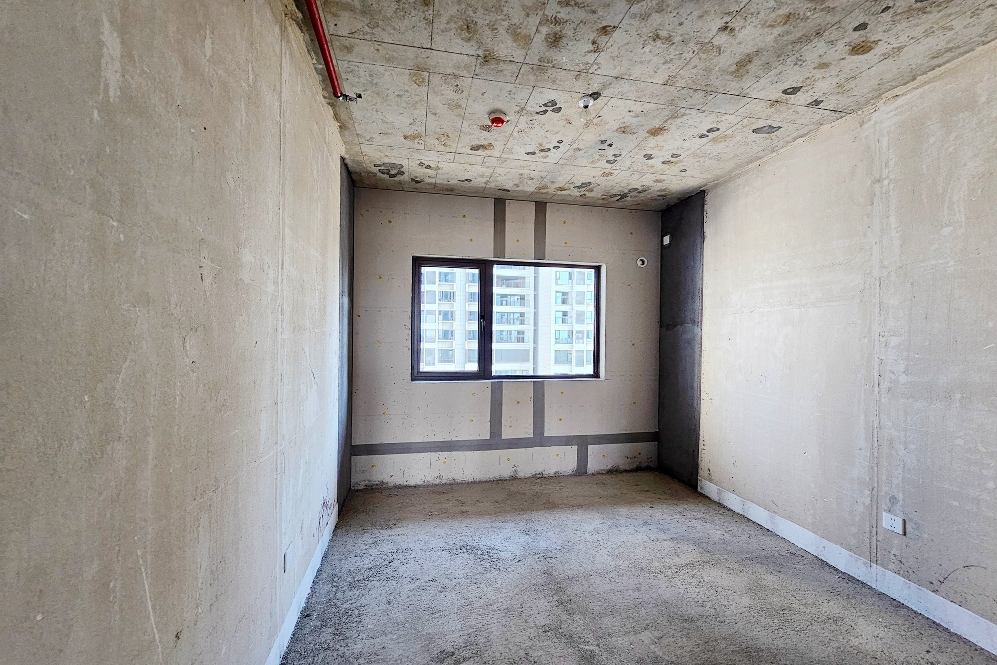 阳光城尚东湾嘉林苑 4室2厅1卫 118.0万 阳光城尚东湾嘉林苑 4室2厅1卫 118.0万其他