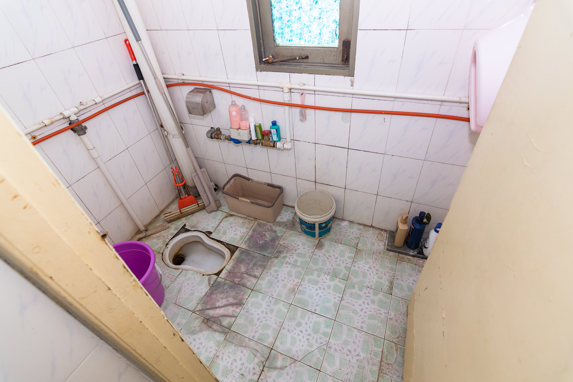 望城海利宿舍  3室2厅1卫    28.8万 望城海利宿舍  3室2厅1卫    28.8万卫生间