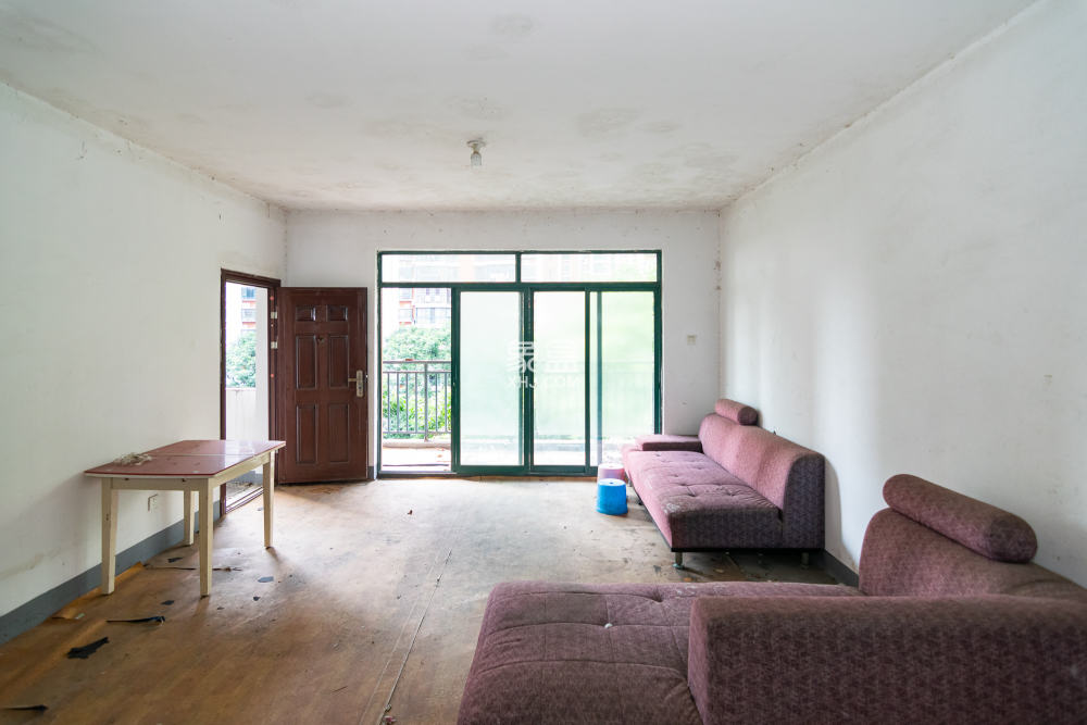 百合湖滨花园  3室2厅2卫    72.0万