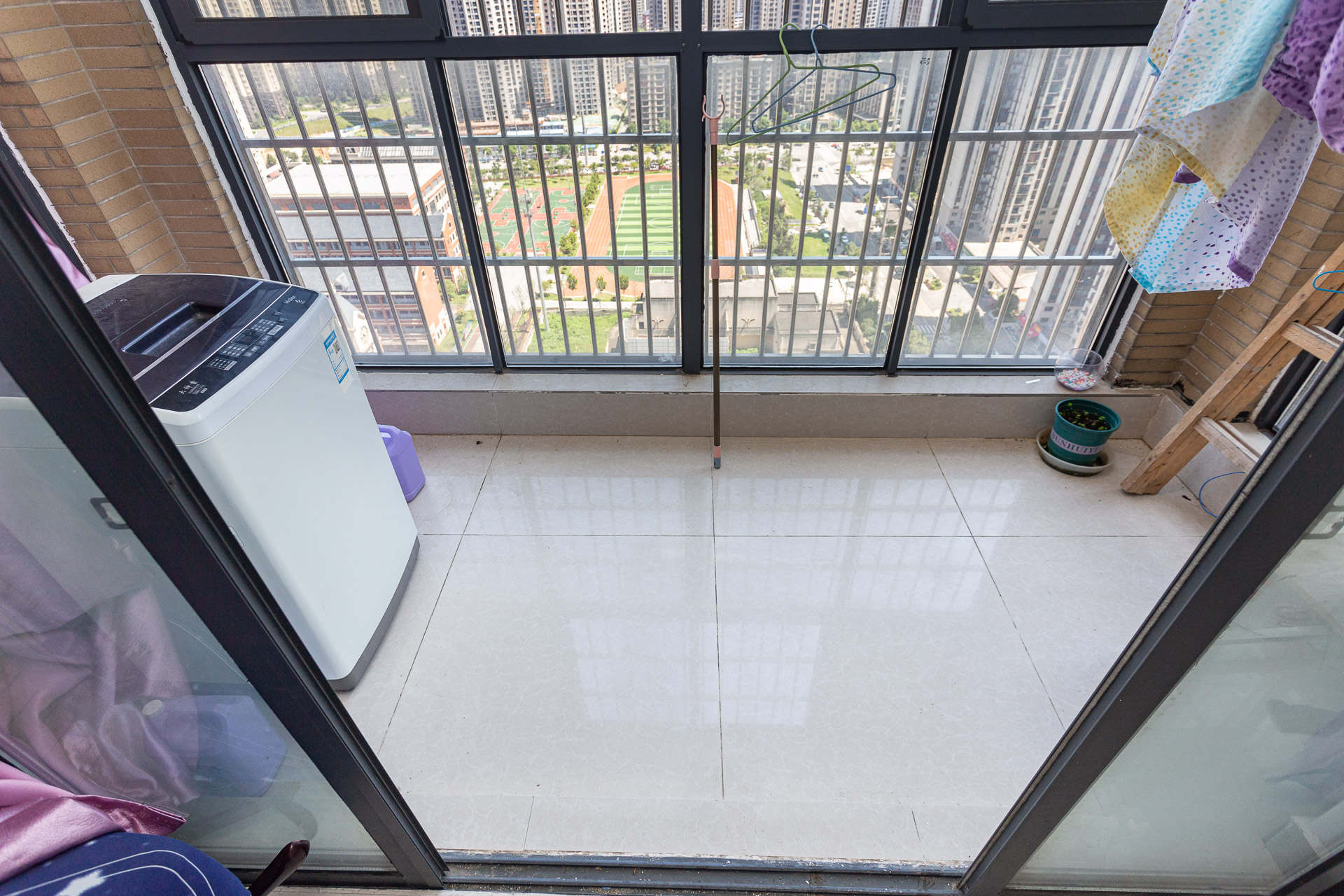 盛腾学林西岸  3室2厅1卫    75.0万阳台