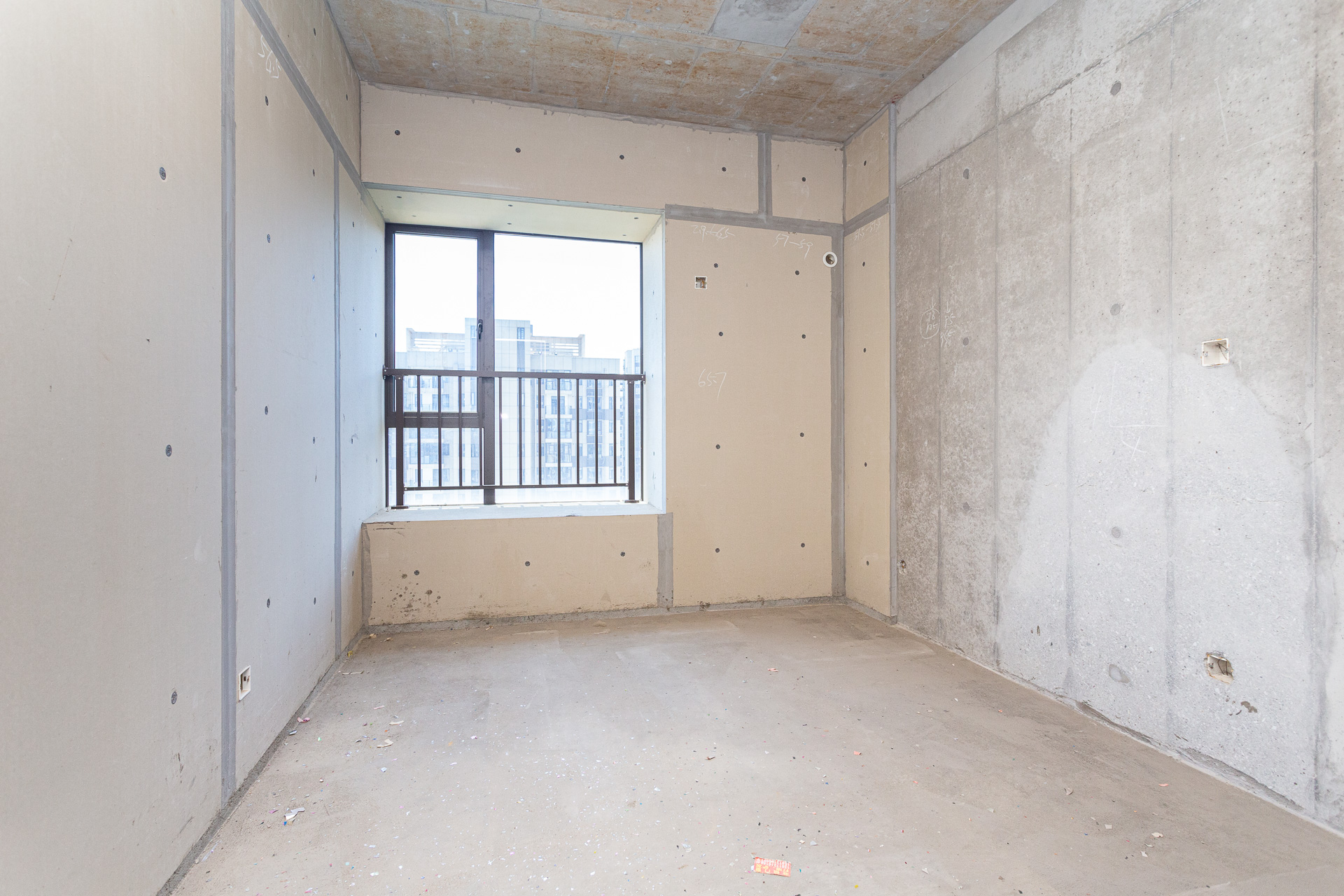 润和湘江天地AB区 4室2厅2卫 231.8万 润和湘江天地AB区 4室2厅2卫 231.8万卧室