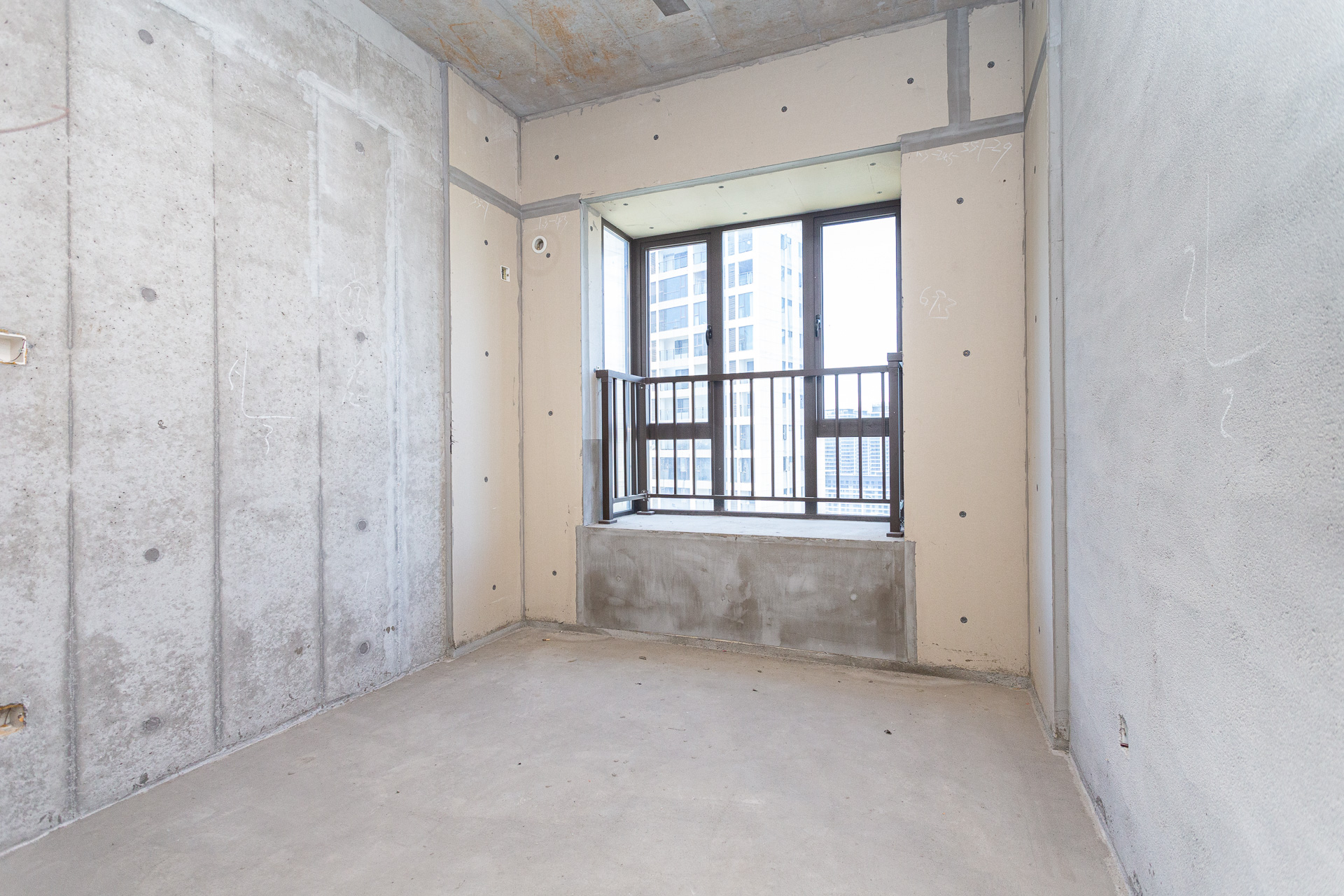 润和湘江天地AB区 4室2厅2卫 231.8万 润和湘江天地AB区 4室2厅2卫 231.8万卧室