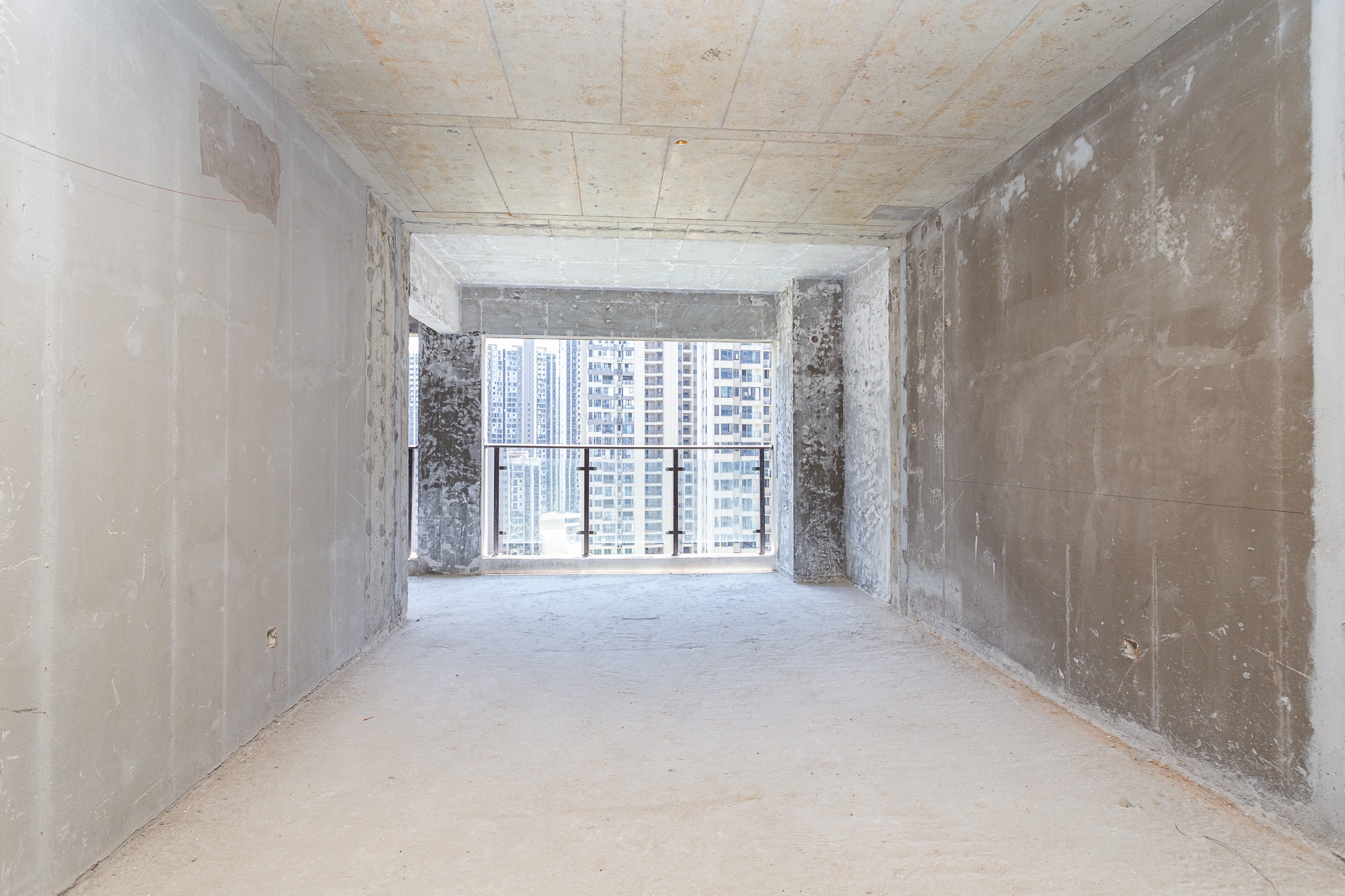 润和湘江天地C区 4室2厅2卫 125.0万 润和湘江天地C区 4室2厅2卫 125.0万卧室