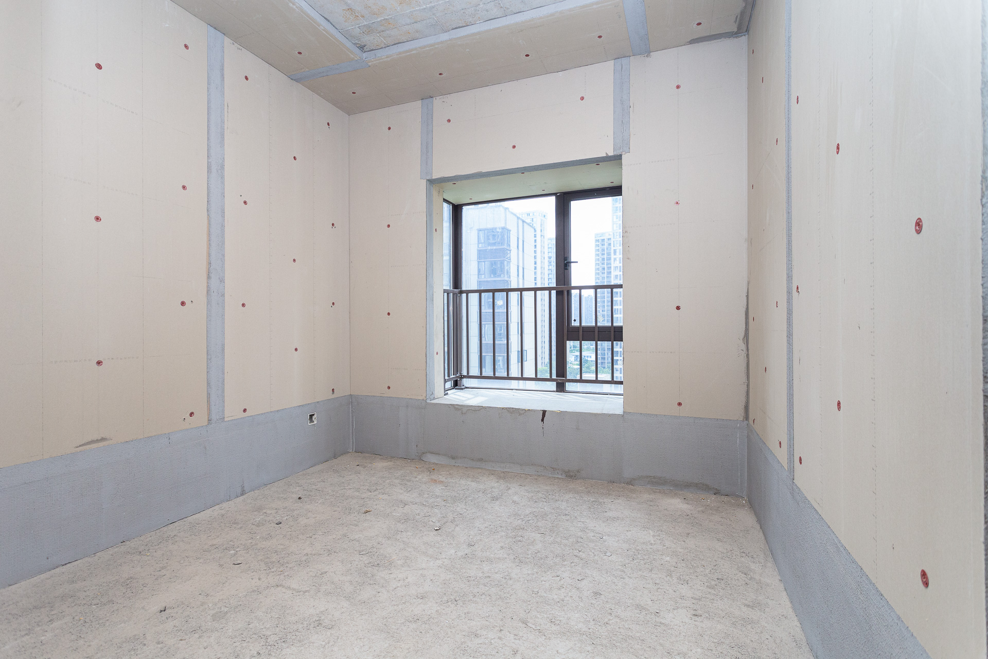 润和湘江天地D区  4室2厅2卫    156.8万 润和湘江天地D区  4室2厅2卫    156.8万卧室